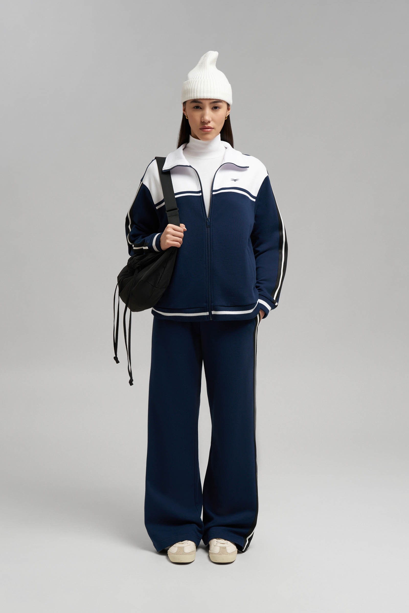 Толстовка Finn Flare, 101 mc cosmic blue, арт. FBG11079