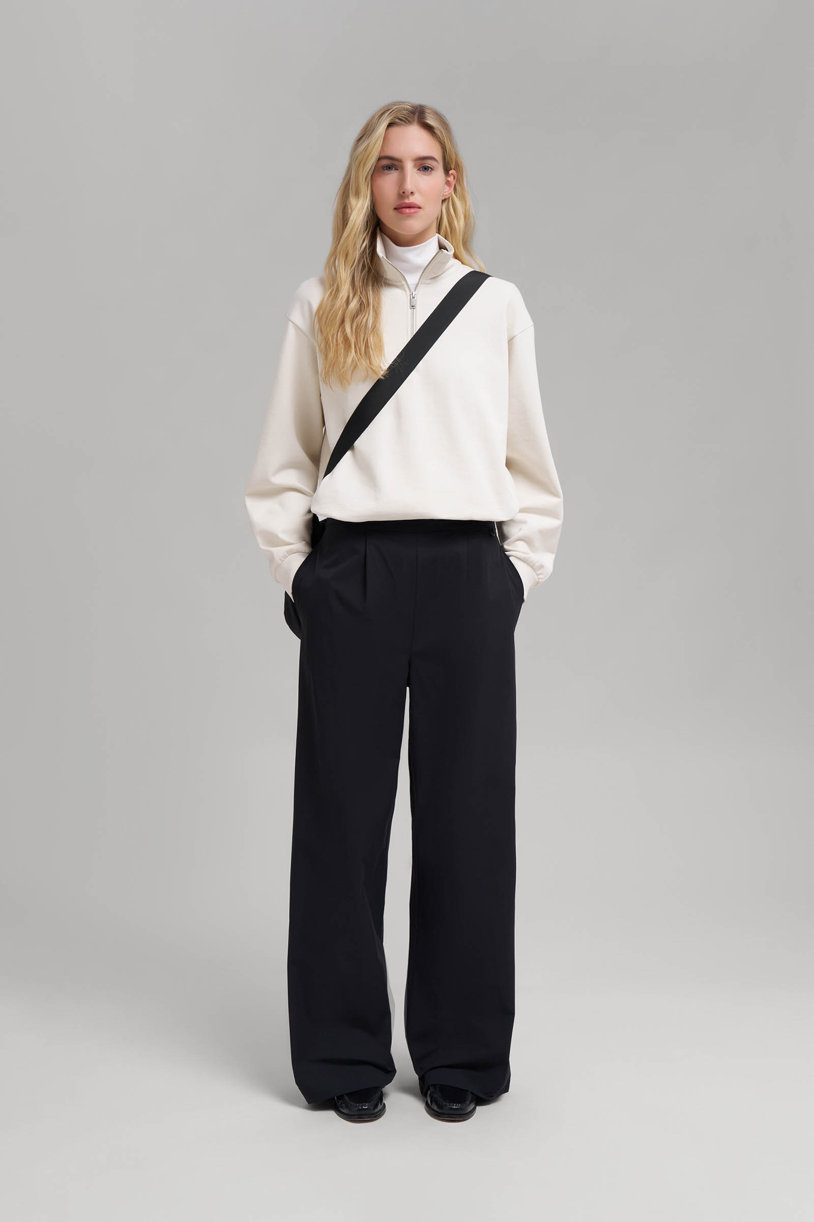 Спортивные брюки FINN FLARE с водоотталкивающей пропиткой, 200 black, арт. FBG110123