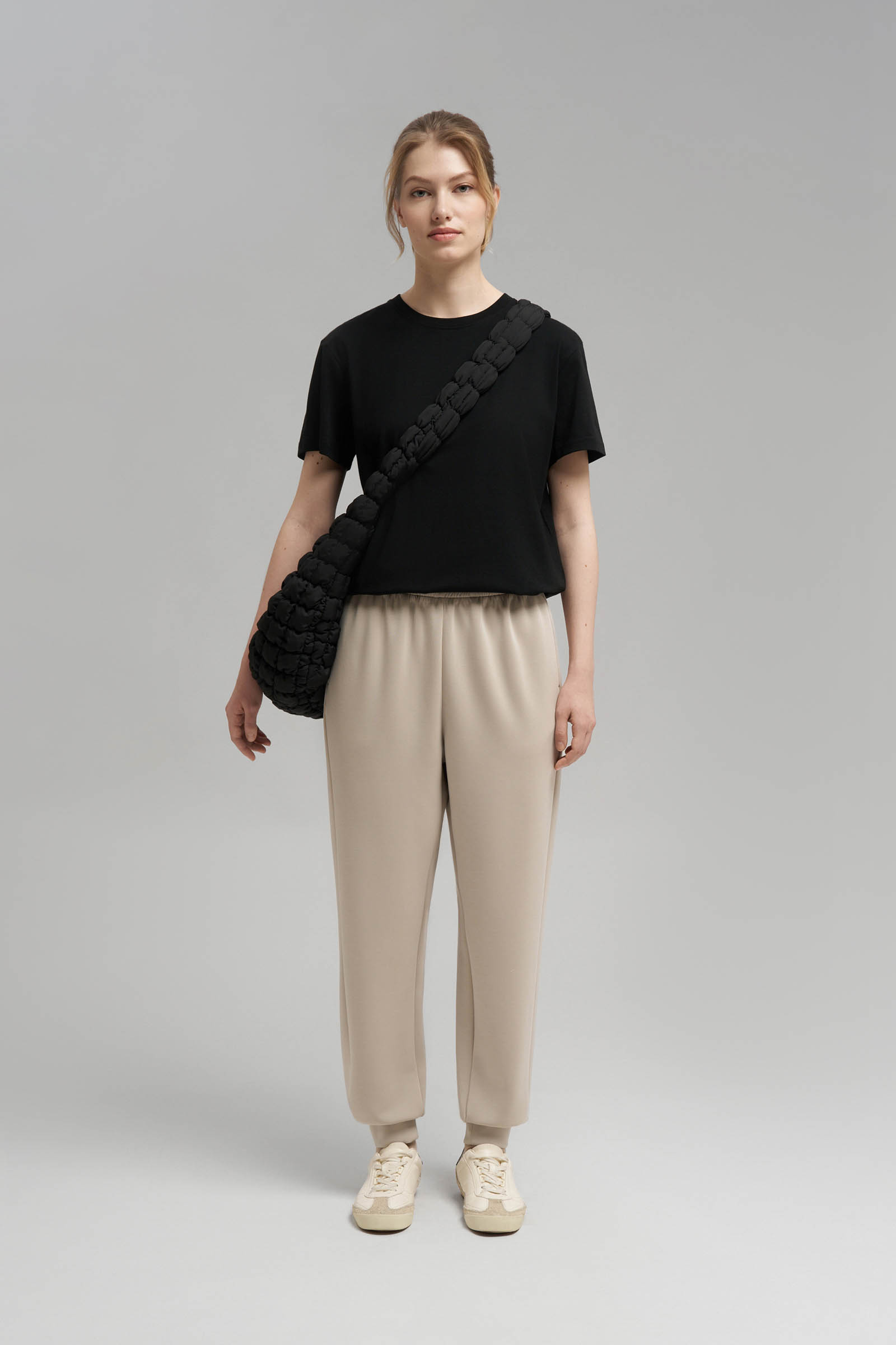 Футболка Finn Flare Comfort Fit, 200 black, арт. FBG11035