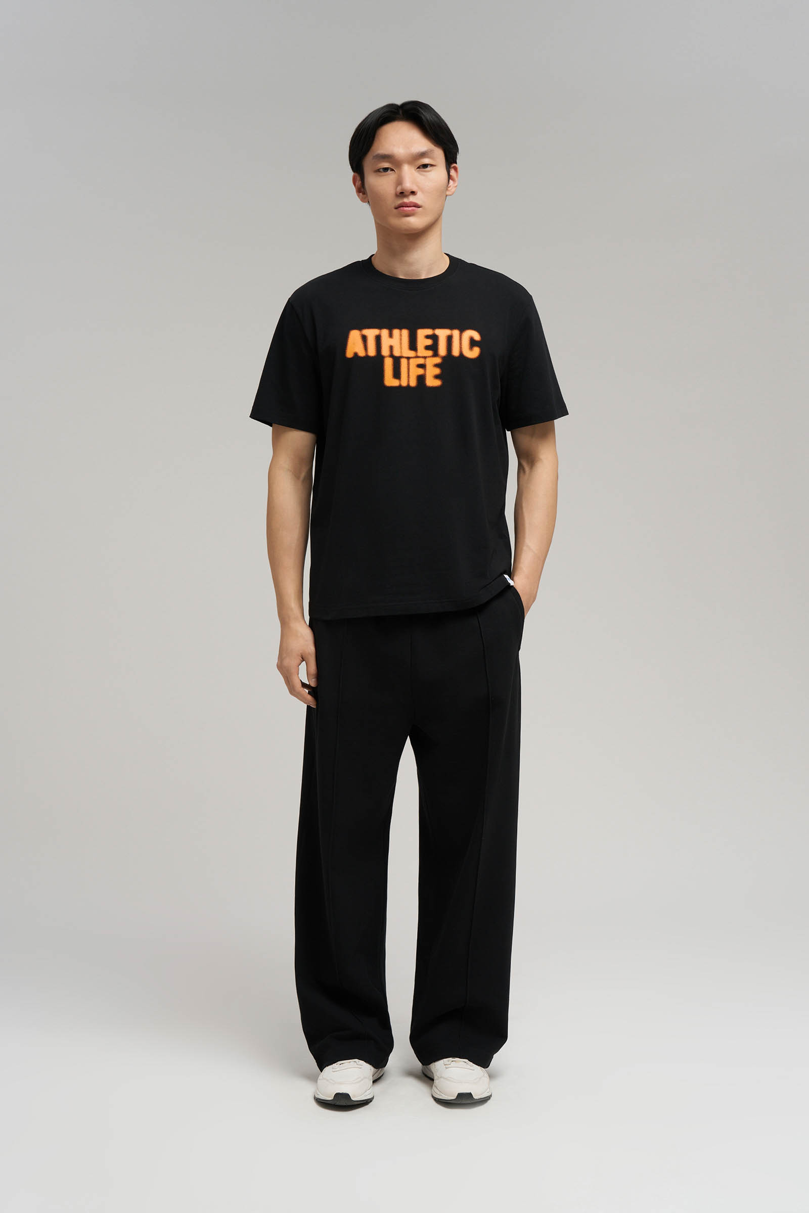 Футболка Finn Flare Regular Fit, 200 black, арт. FBG21069