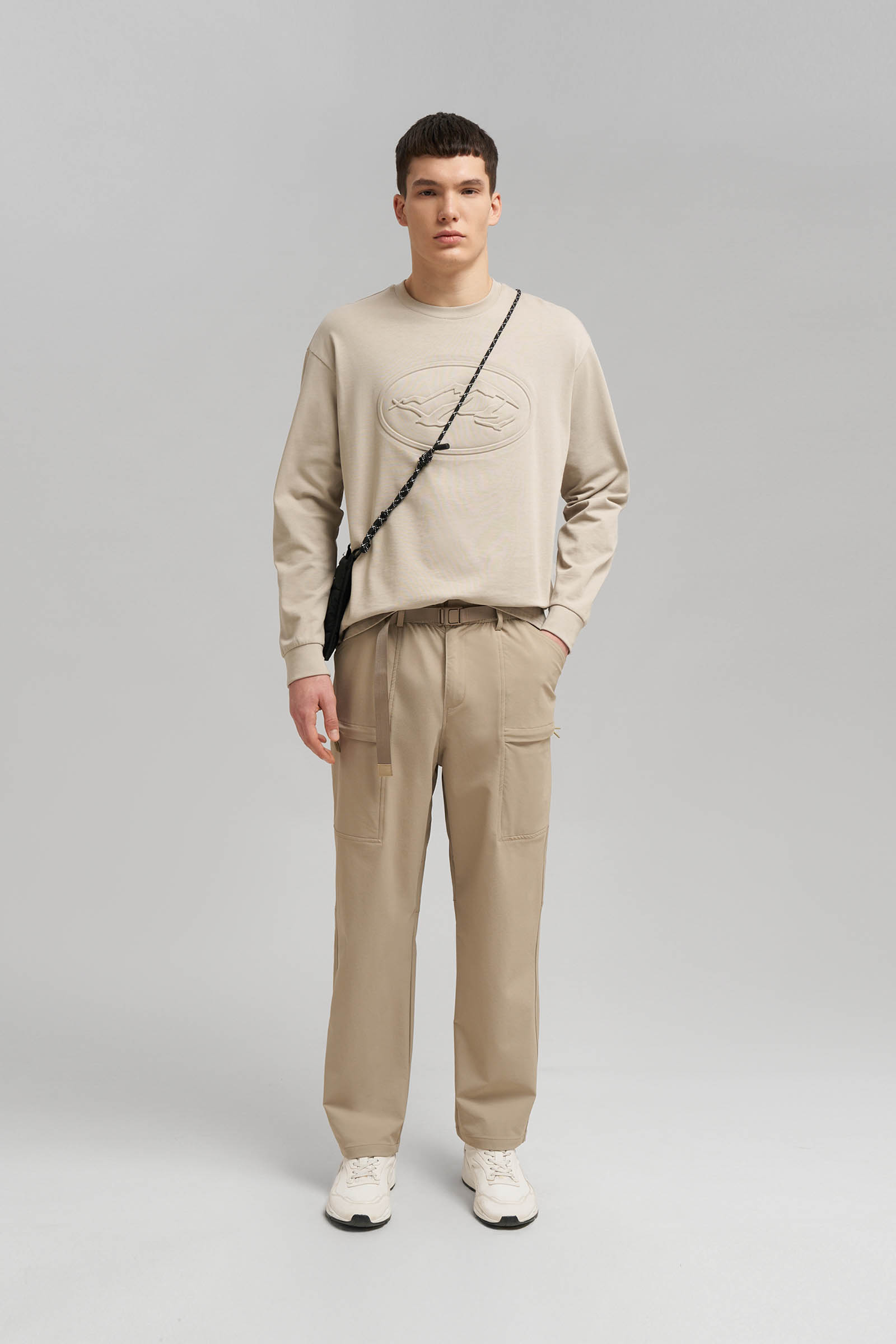 Мужские брюки FINN FLARE из технологичной ткани, 713 grain, арт. FBG21095