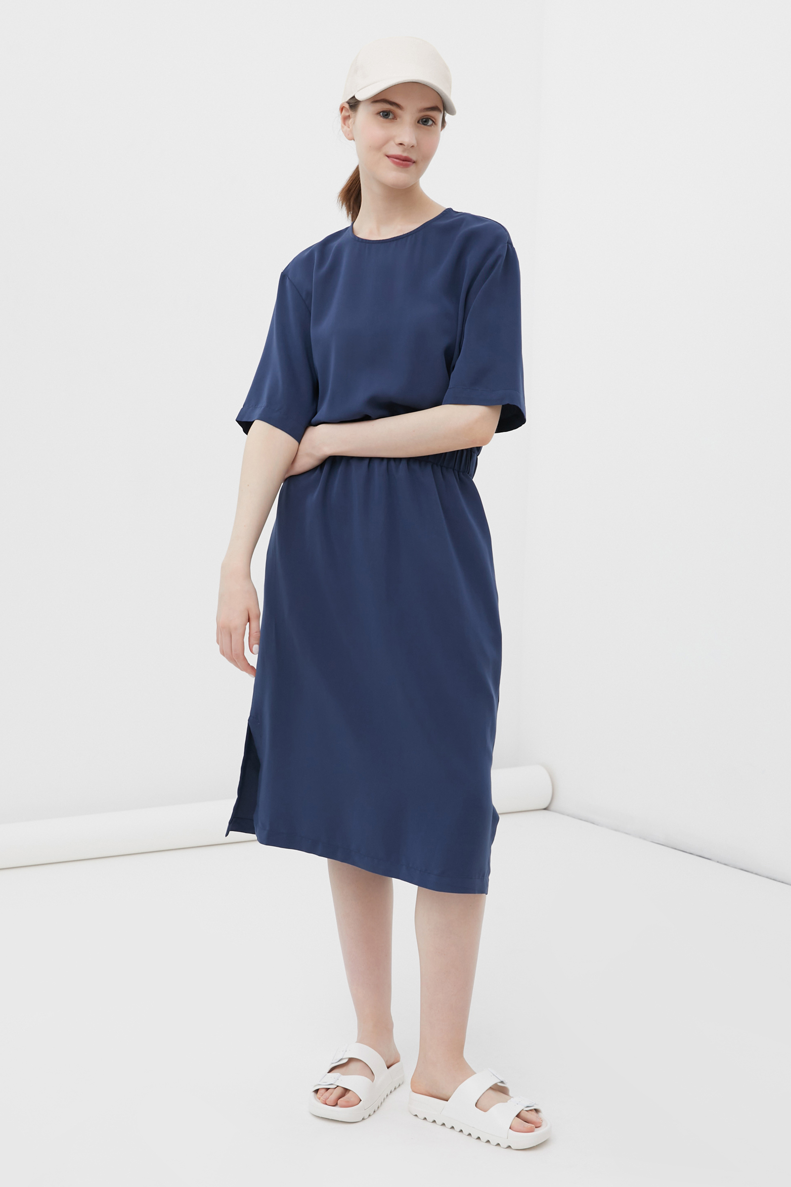 Новая коллекция уже на сайте! Порадуйте себя новыми образами.