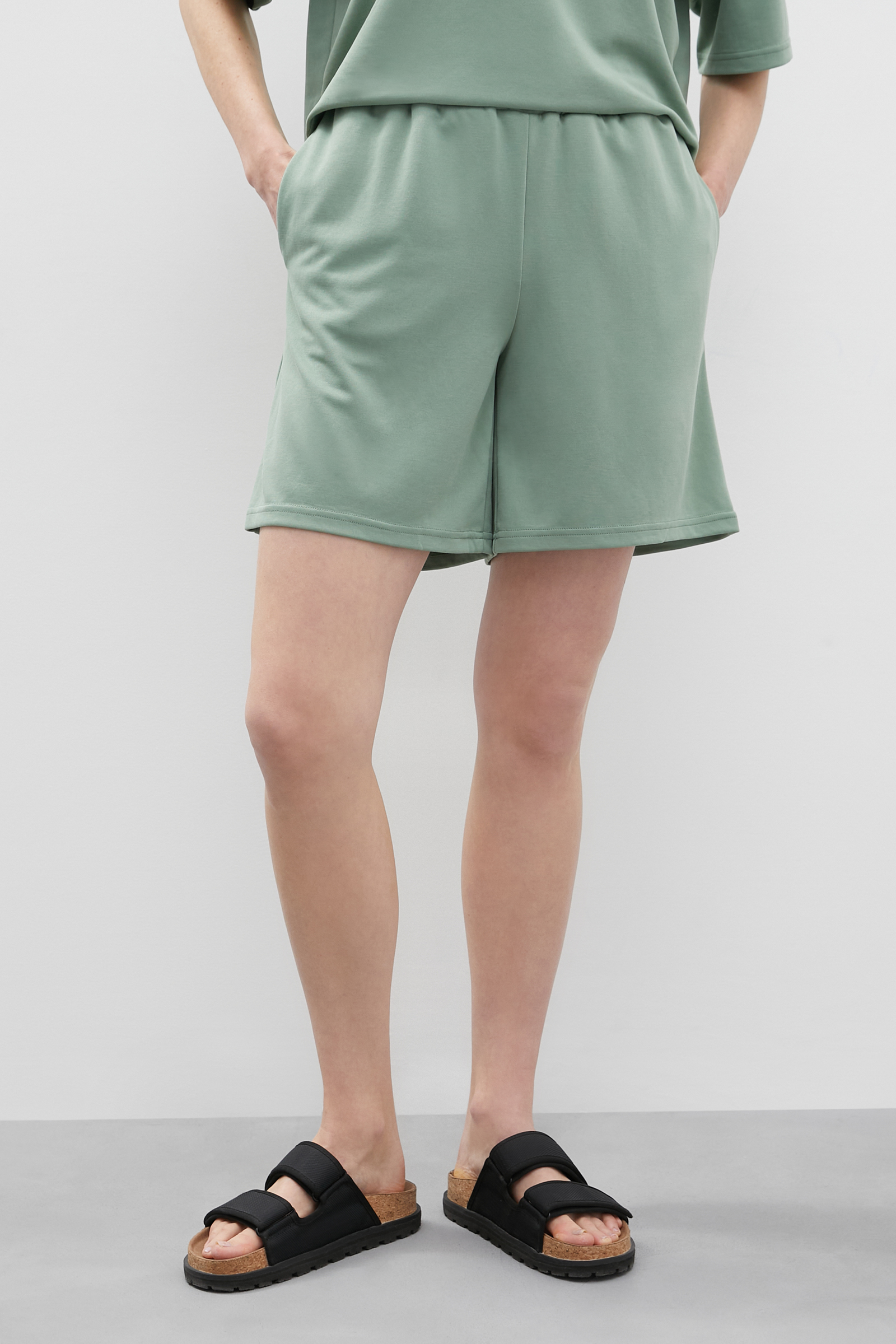 Трикотажные шорты