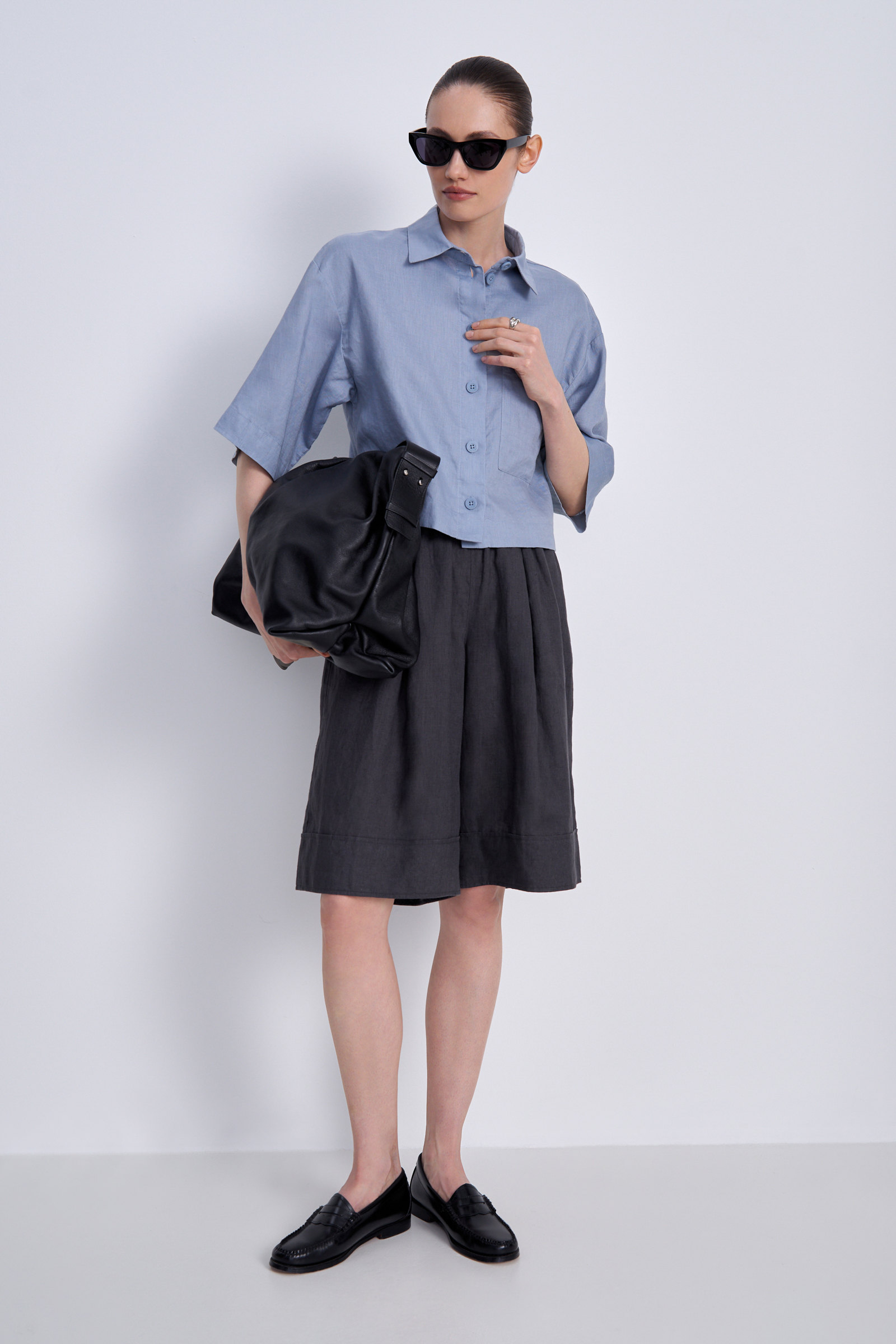 Рубашка изо льна с коротким рукавом