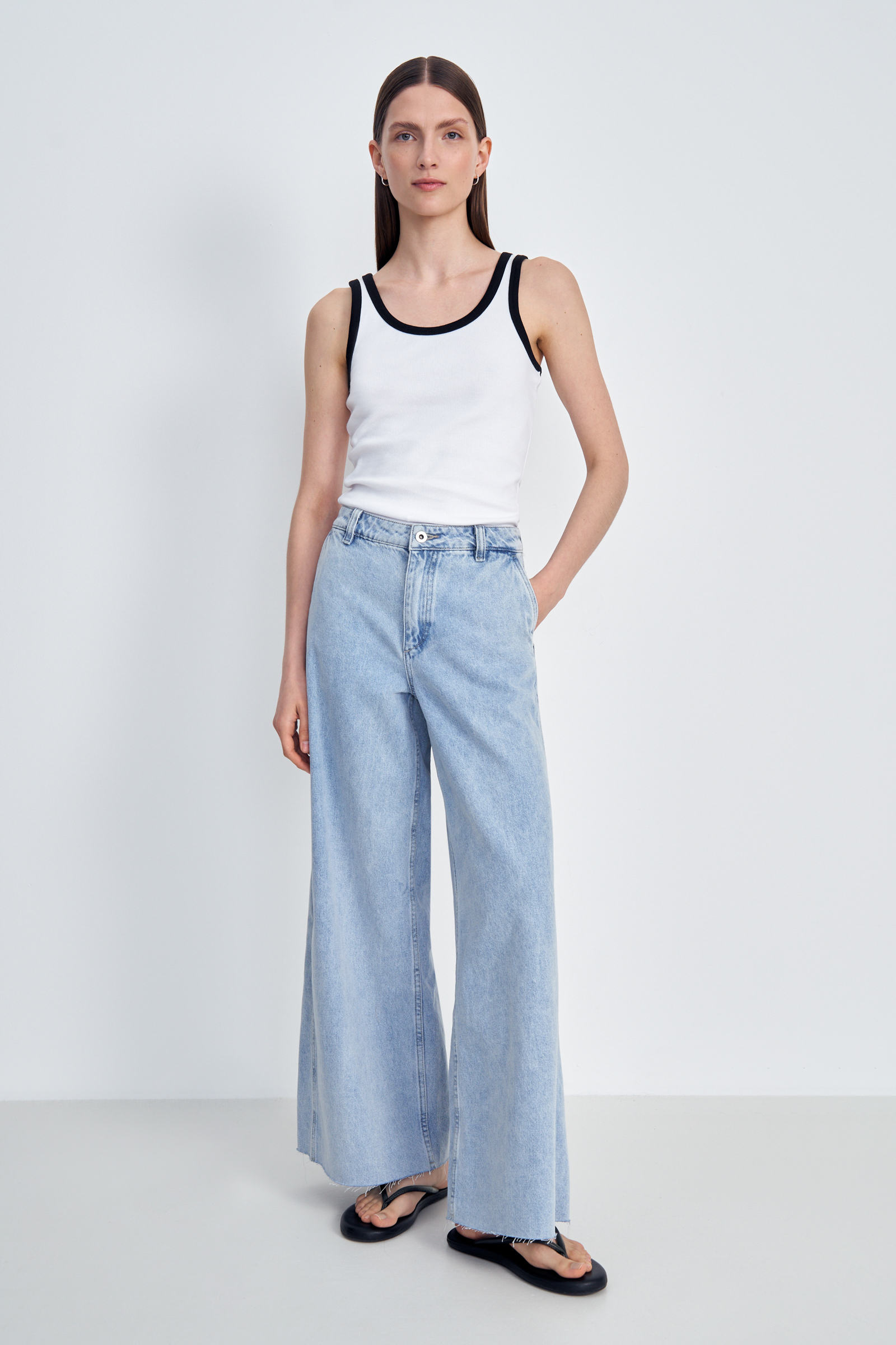 Джинсы wide leg fit женские
