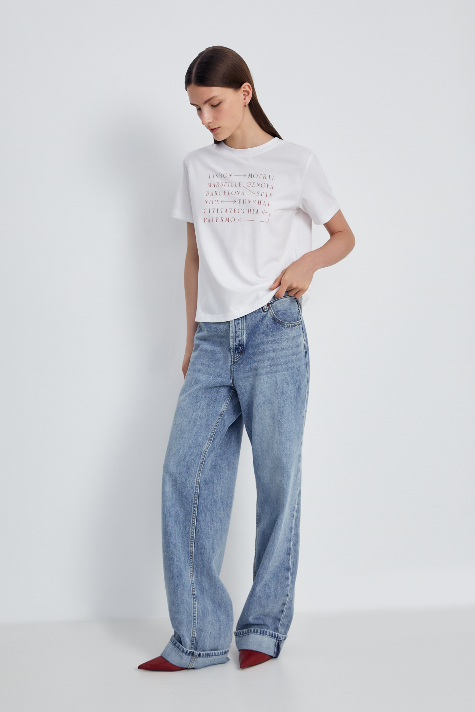 Футболка из хлопка с коротким рукавом