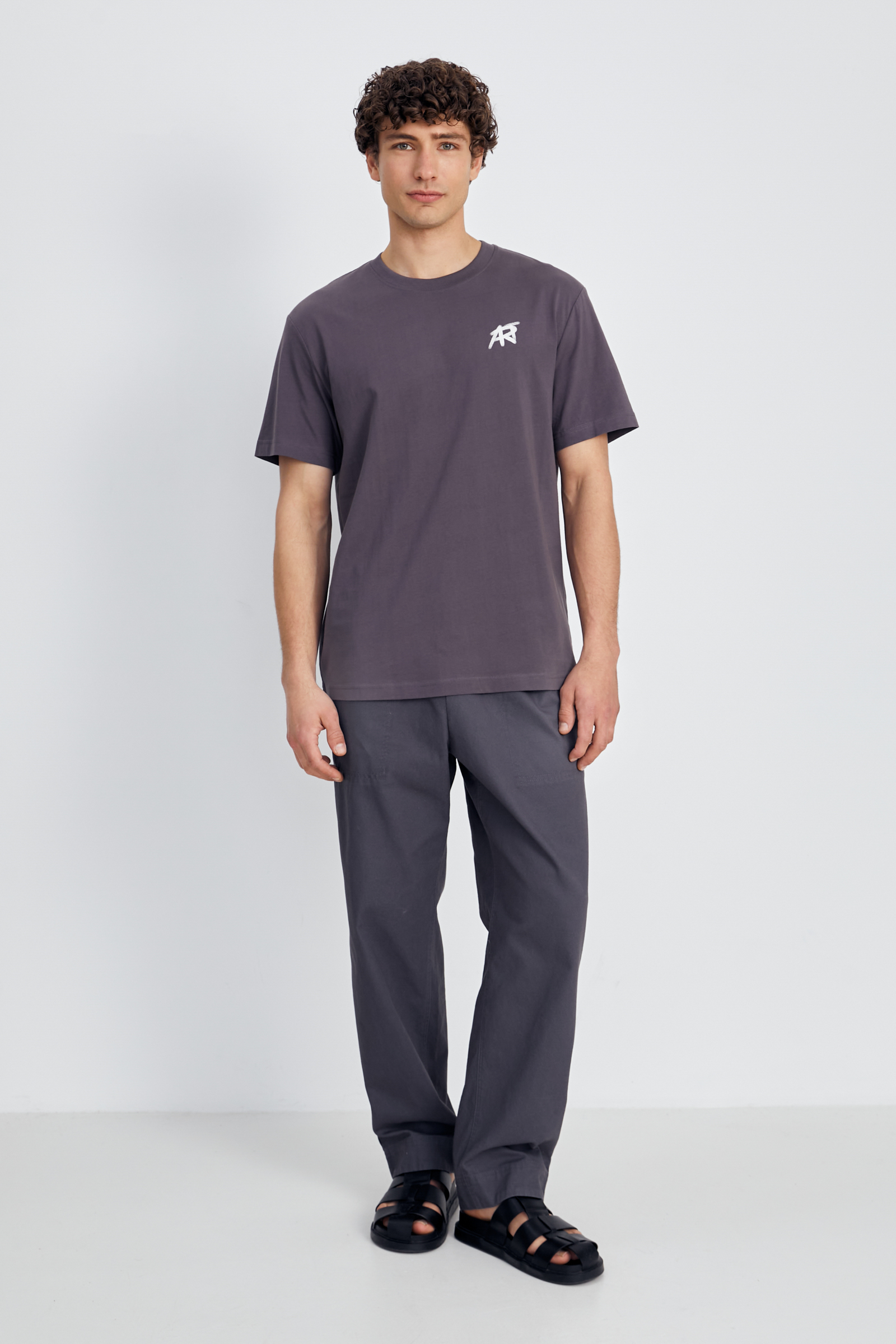 Свободная футболка с принтом