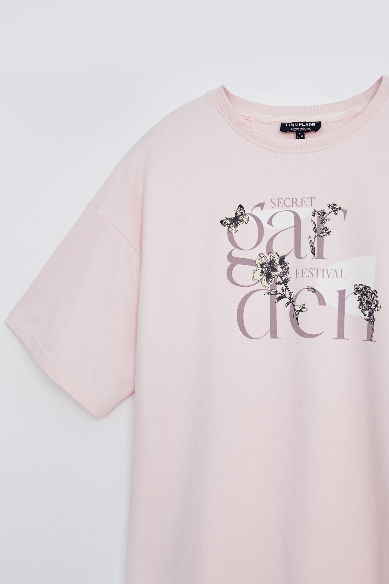 

Свободная футболка с принтом, 355 rose water, Свободная футболка с принтом