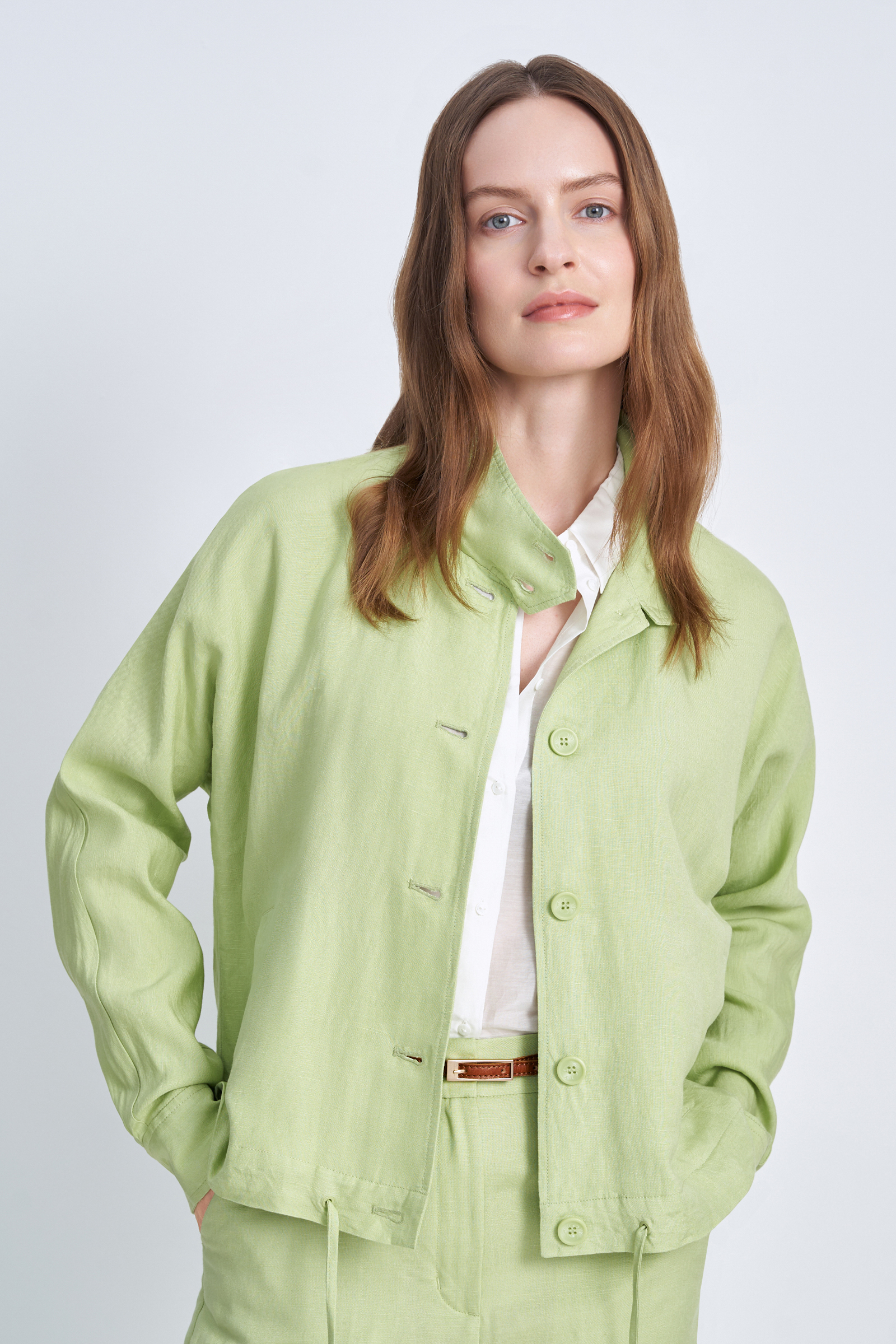 Ветровка с воротником-стойкой 5941₽