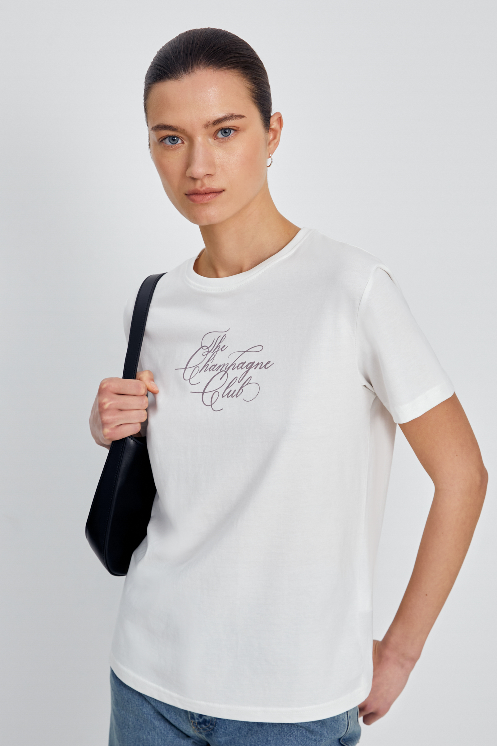 Футболка женская 990₽