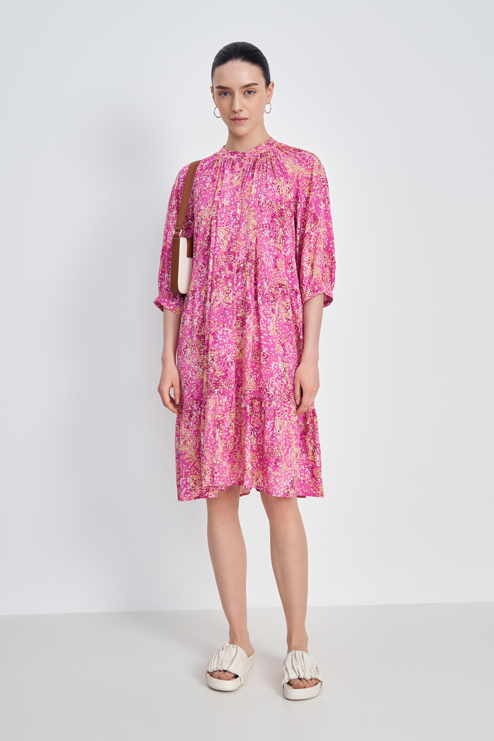 Платье женское