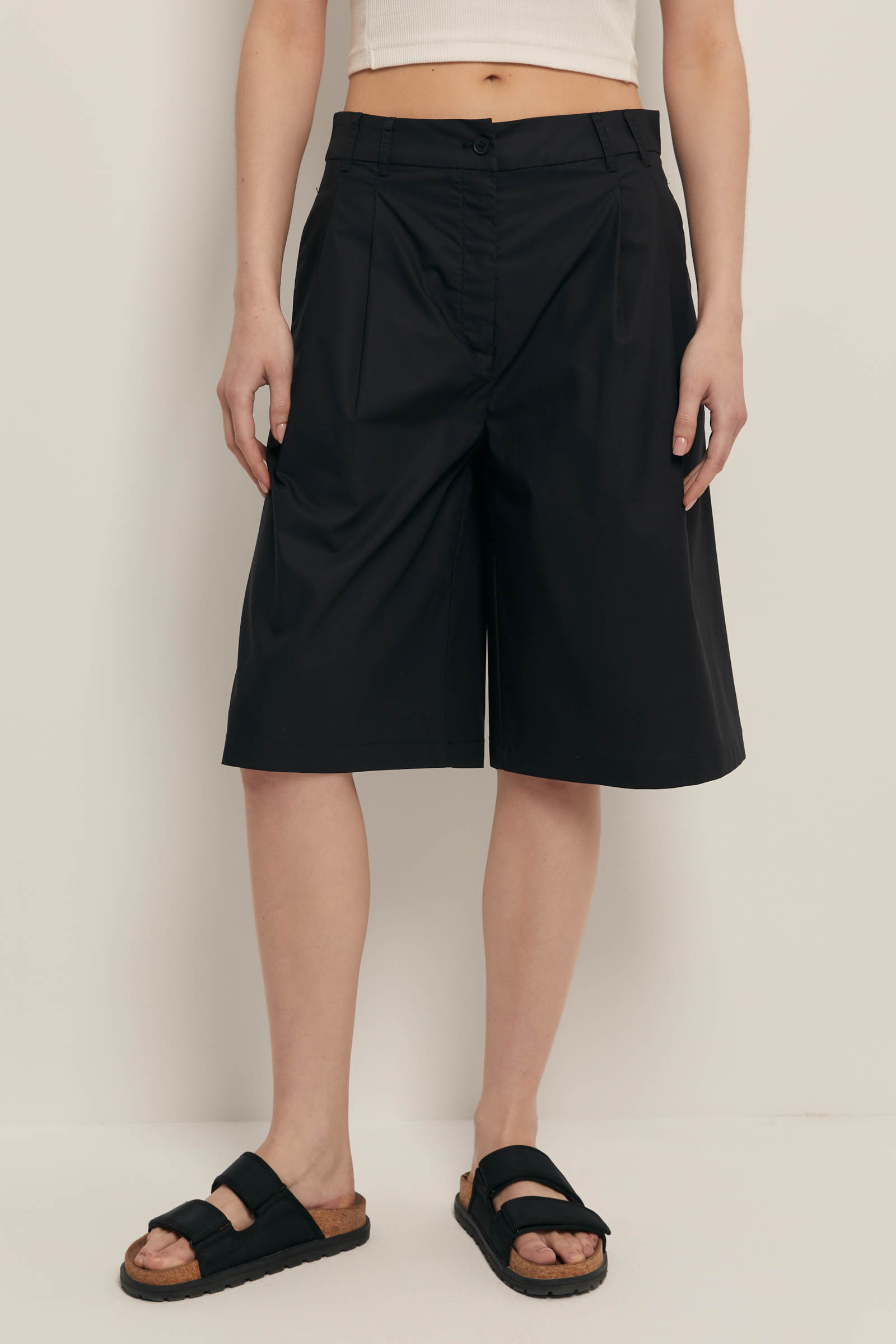 Шорты из хлопка со складками 1990₽