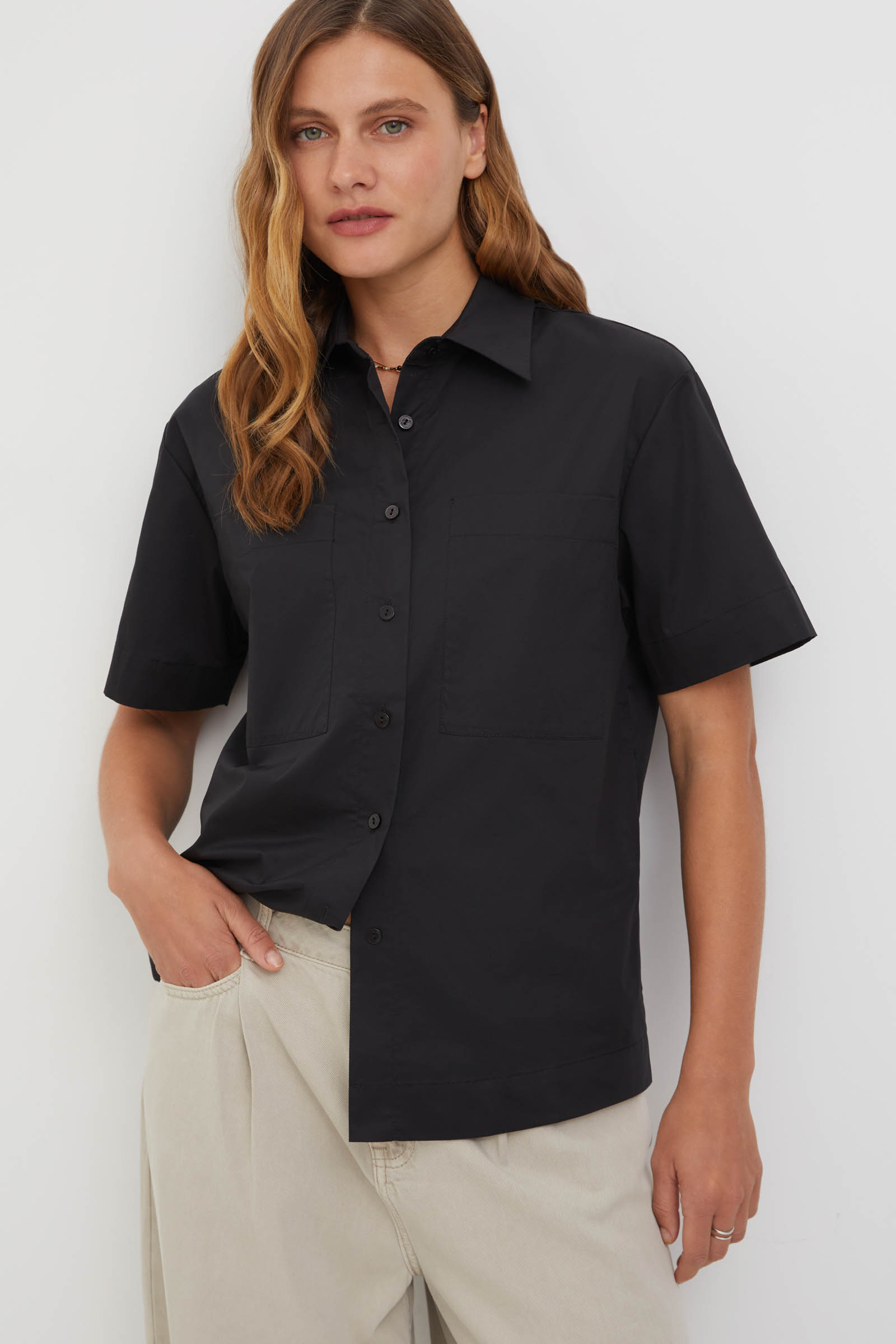 

Рубашка с коротким рукавом и нагрудными карманами, 200 black, Рубашка с коротким рукавом и нагрудными карманами