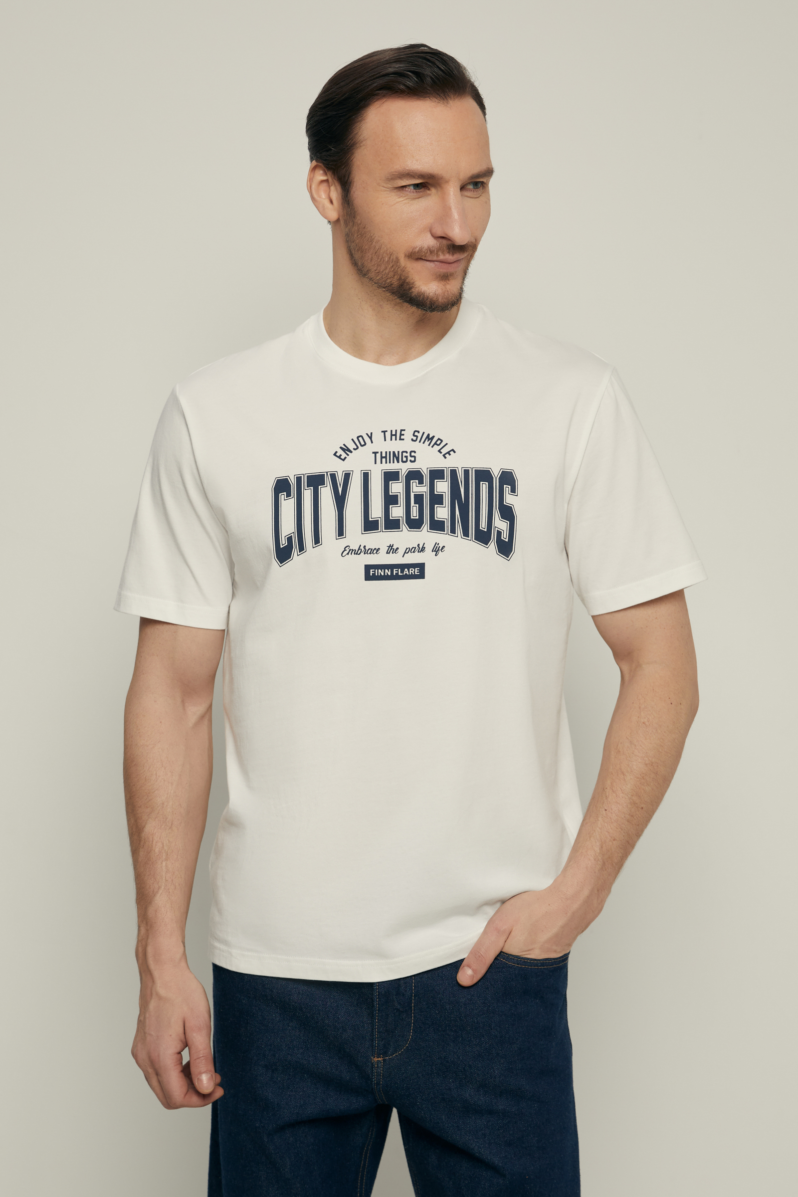 

Футболка прямого силуэта с принтом, 201 white, Футболка прямого силуэта с принтом