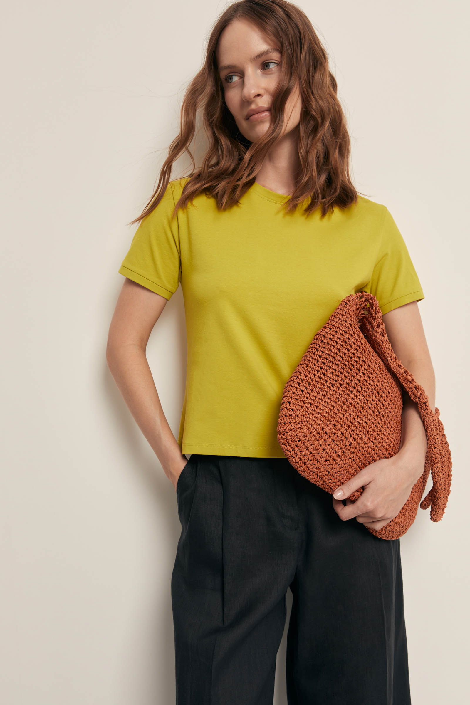 Футболка приталенного силуэта 990₽