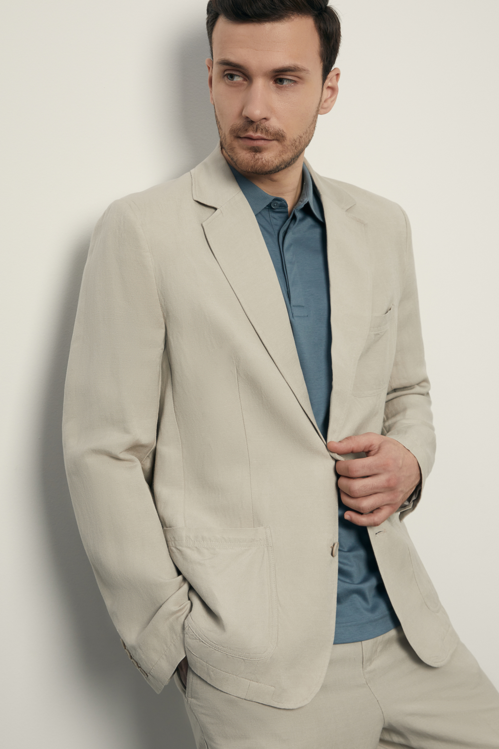 Однобортный пиджак с добавлением льна 4193₽