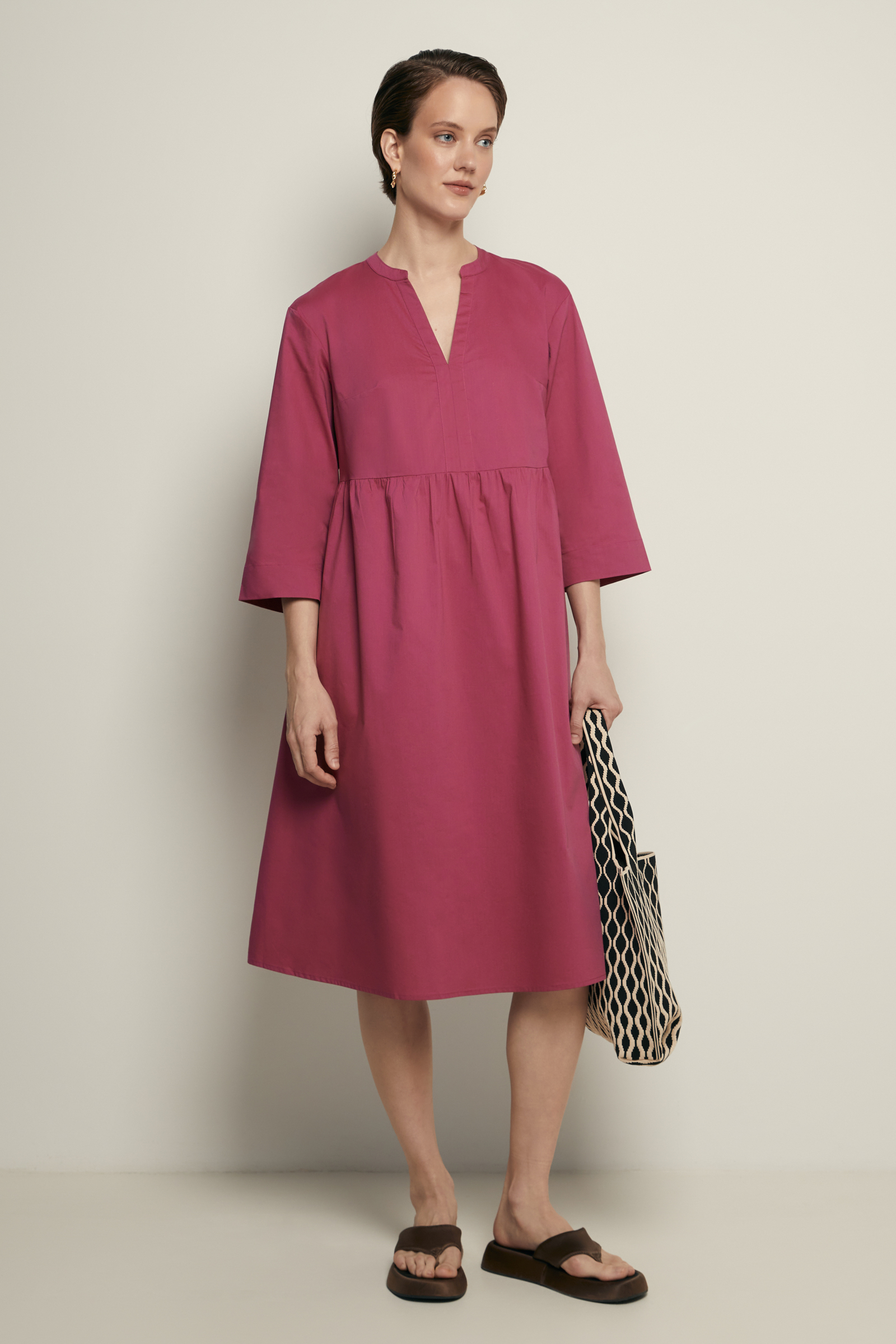 Платье свободного силуэта с добавлением хлопка