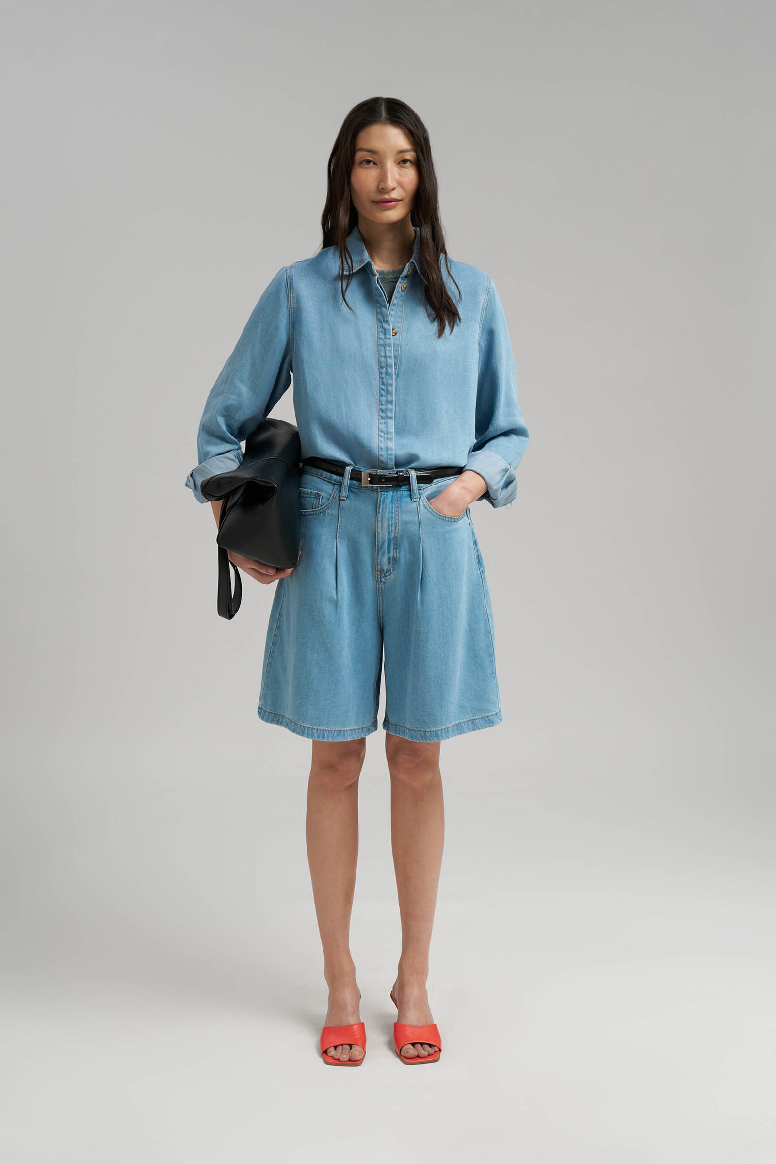 Блузка Finn Flare джинсовая, голубой, арт. FSG15004