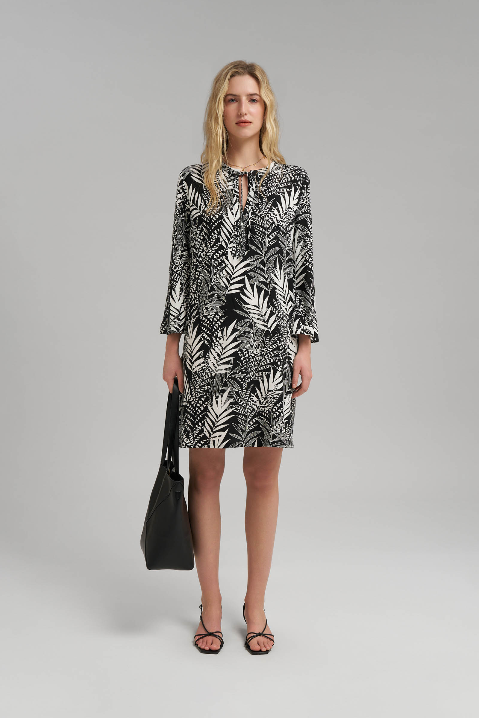 Платье мини Finn Flare, разноцветный, арт. FSG12014