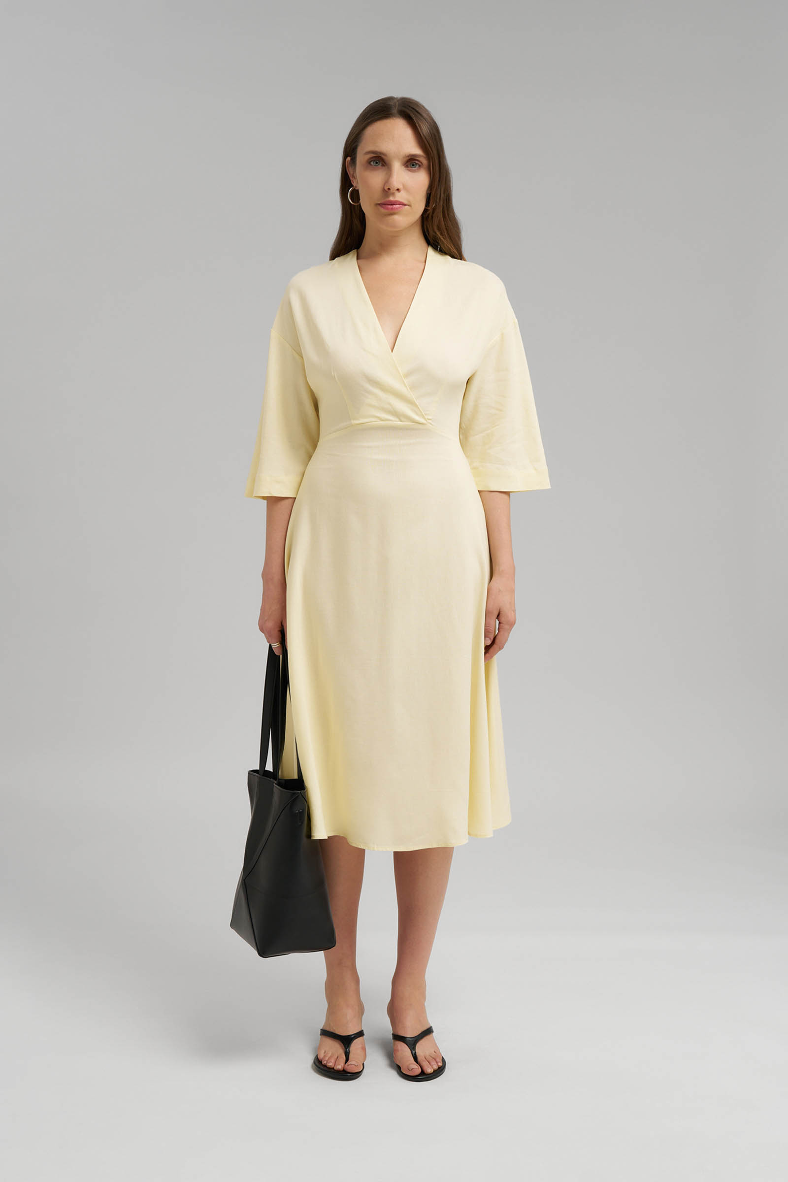 Платье миди Finn Flare, бежевый, арт. FSG110175