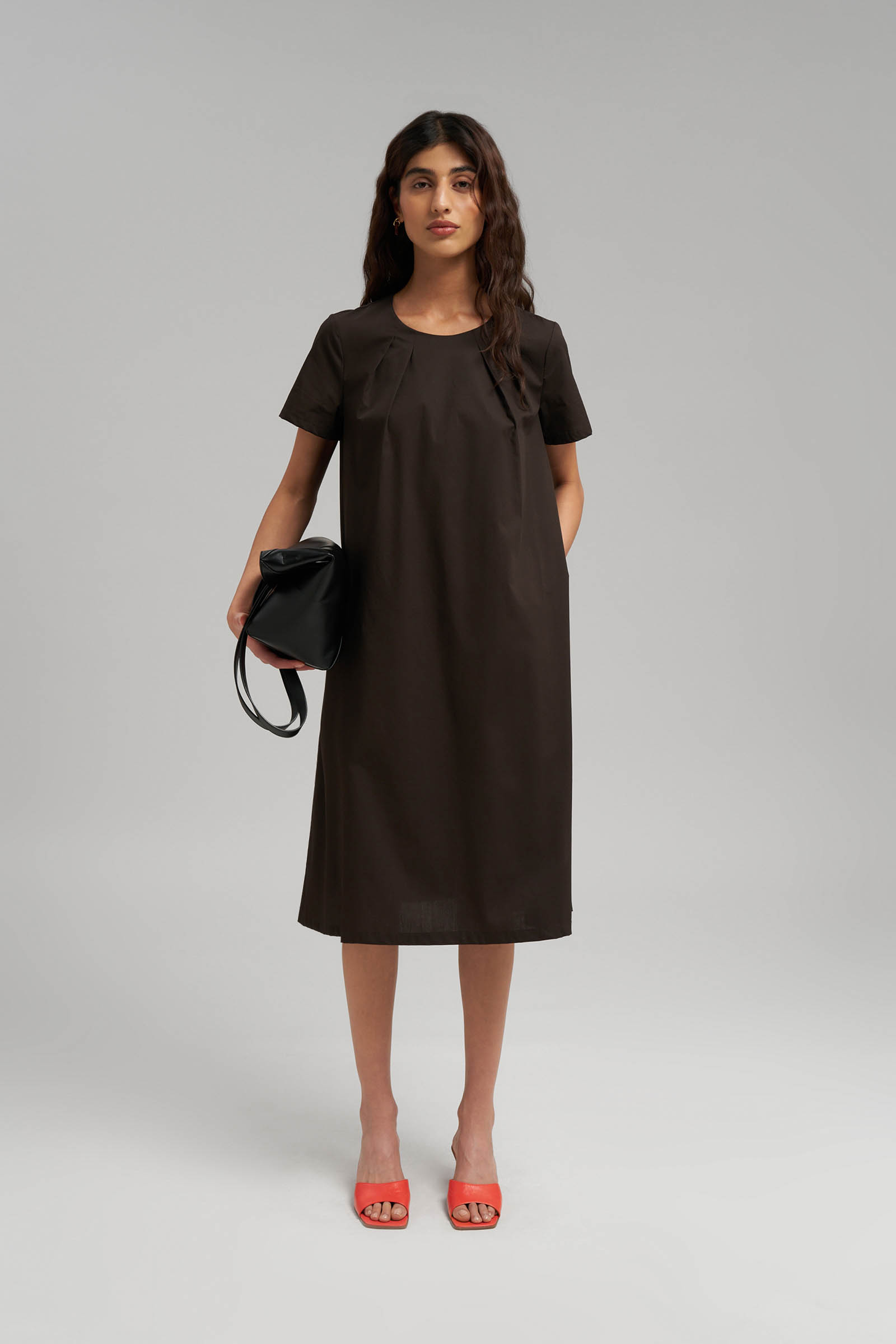 Платье женское Finn Flare, коричневый, арт. FSG110188