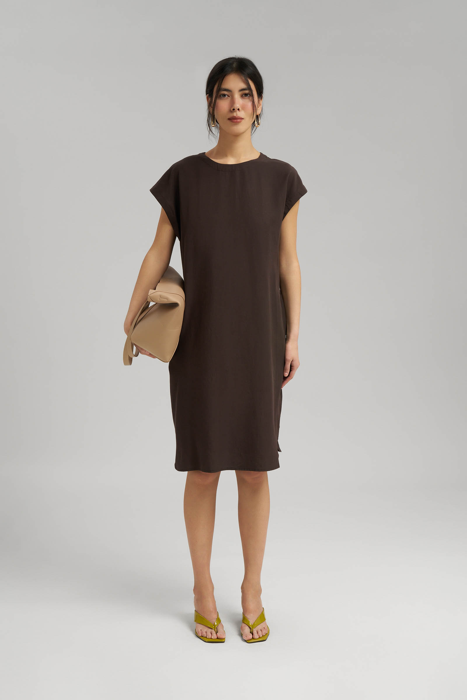 Трикотажное платье Finn Flare, коричневый, арт. FSG110191