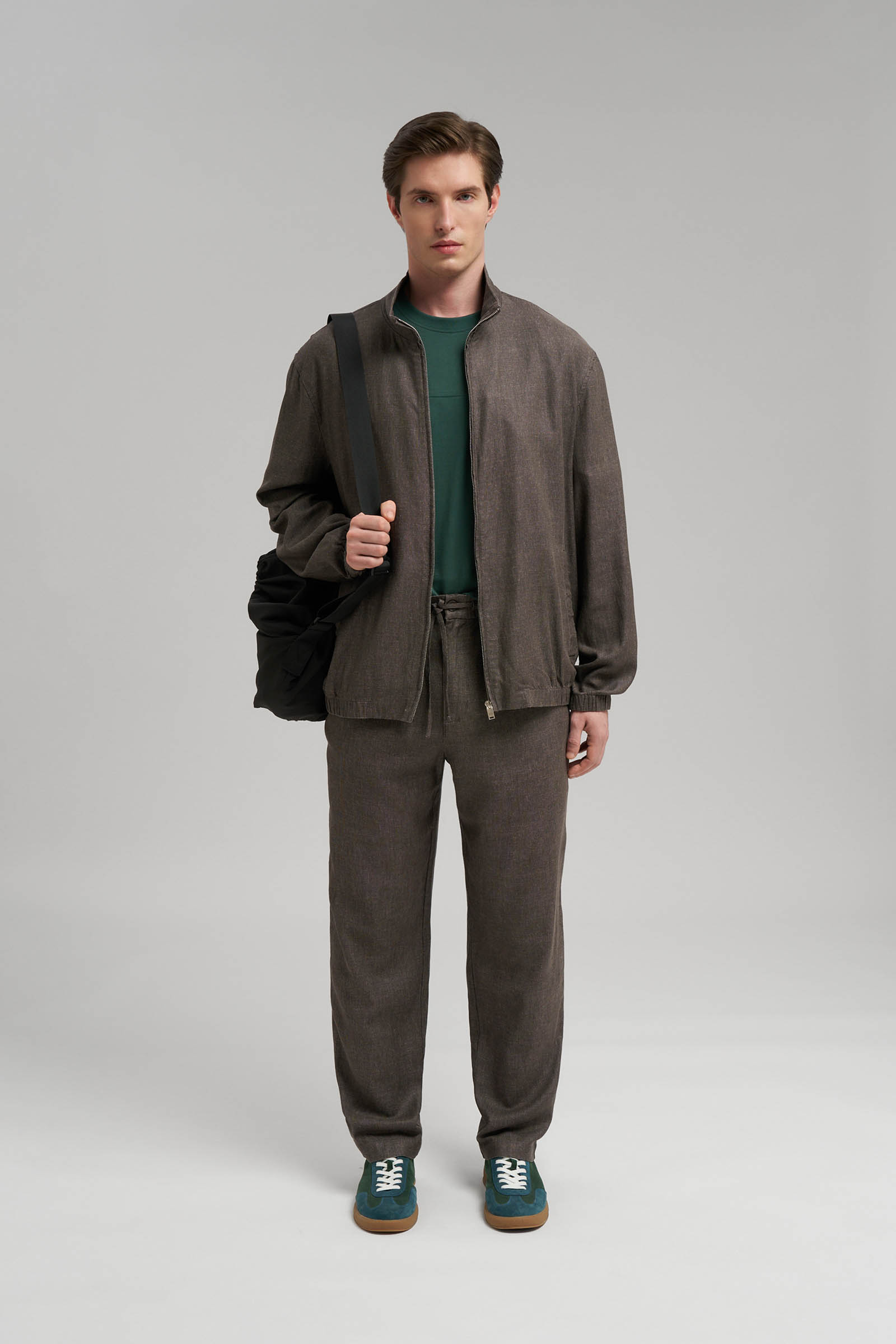 Бомбер мужской Finn Flare, коричневый, арт. FSG21096