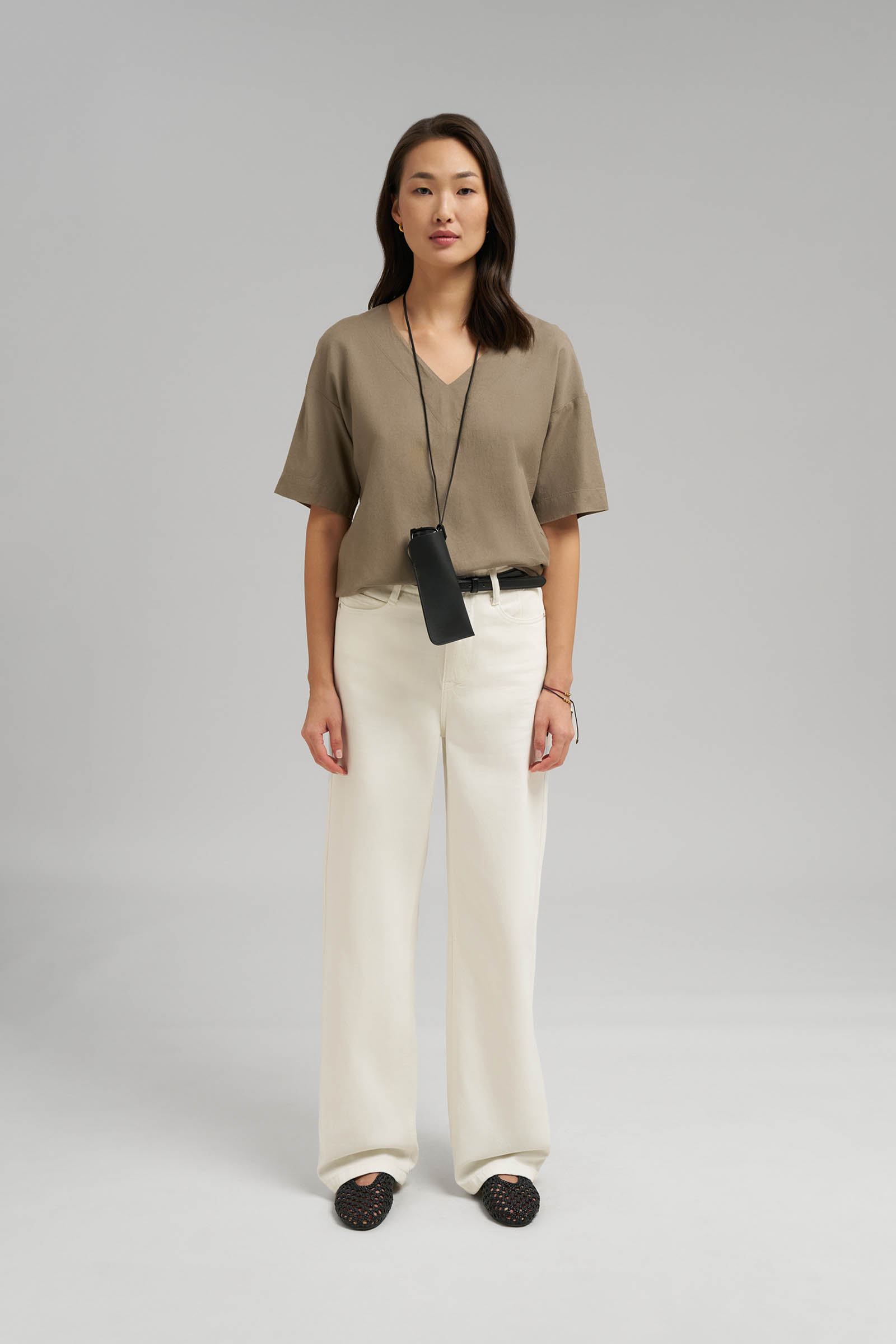 Блузка Finn Flare свободная, бежевый, арт. FSG11010