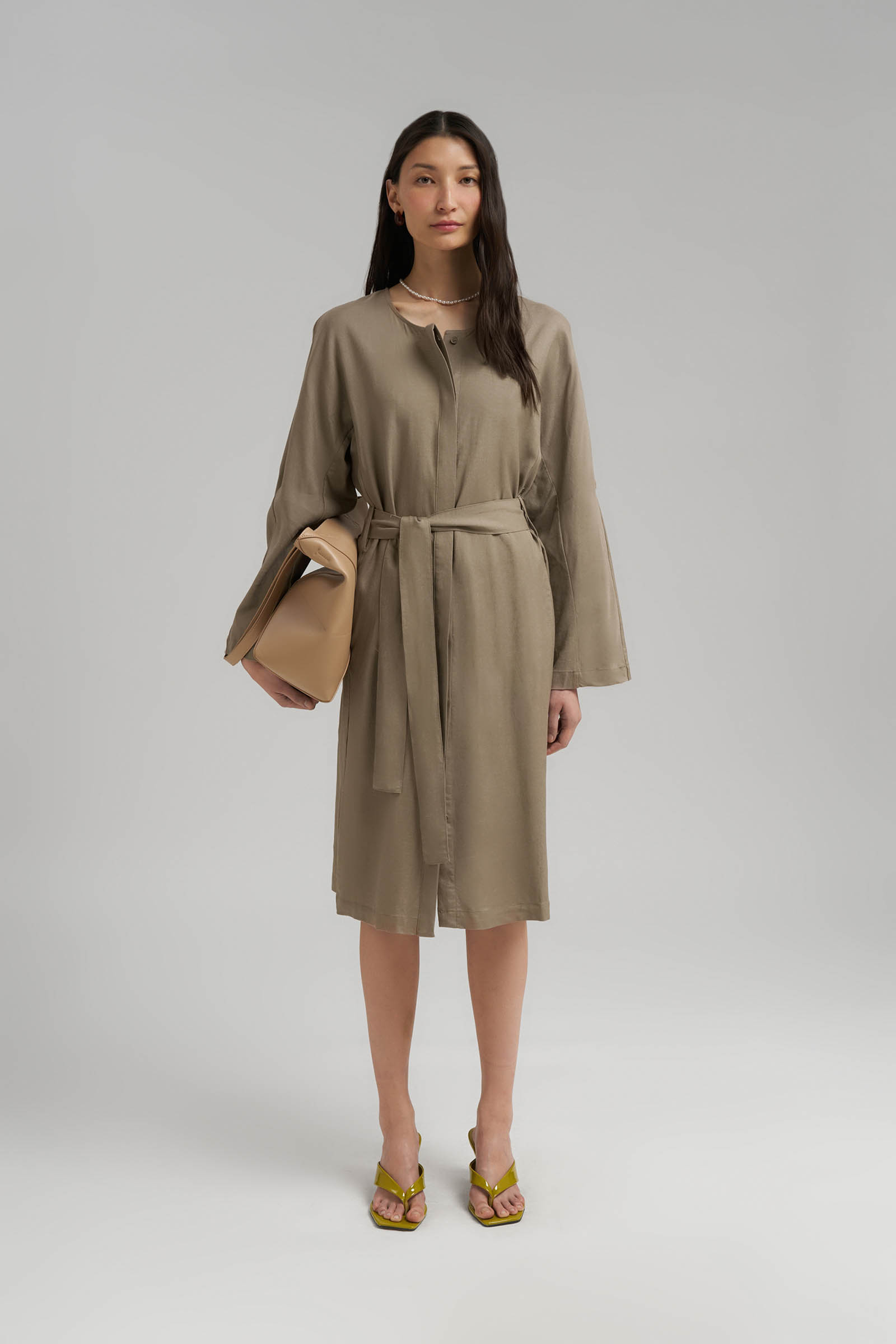 Платье женское Finn Flare, бежевый, арт. FSG110189