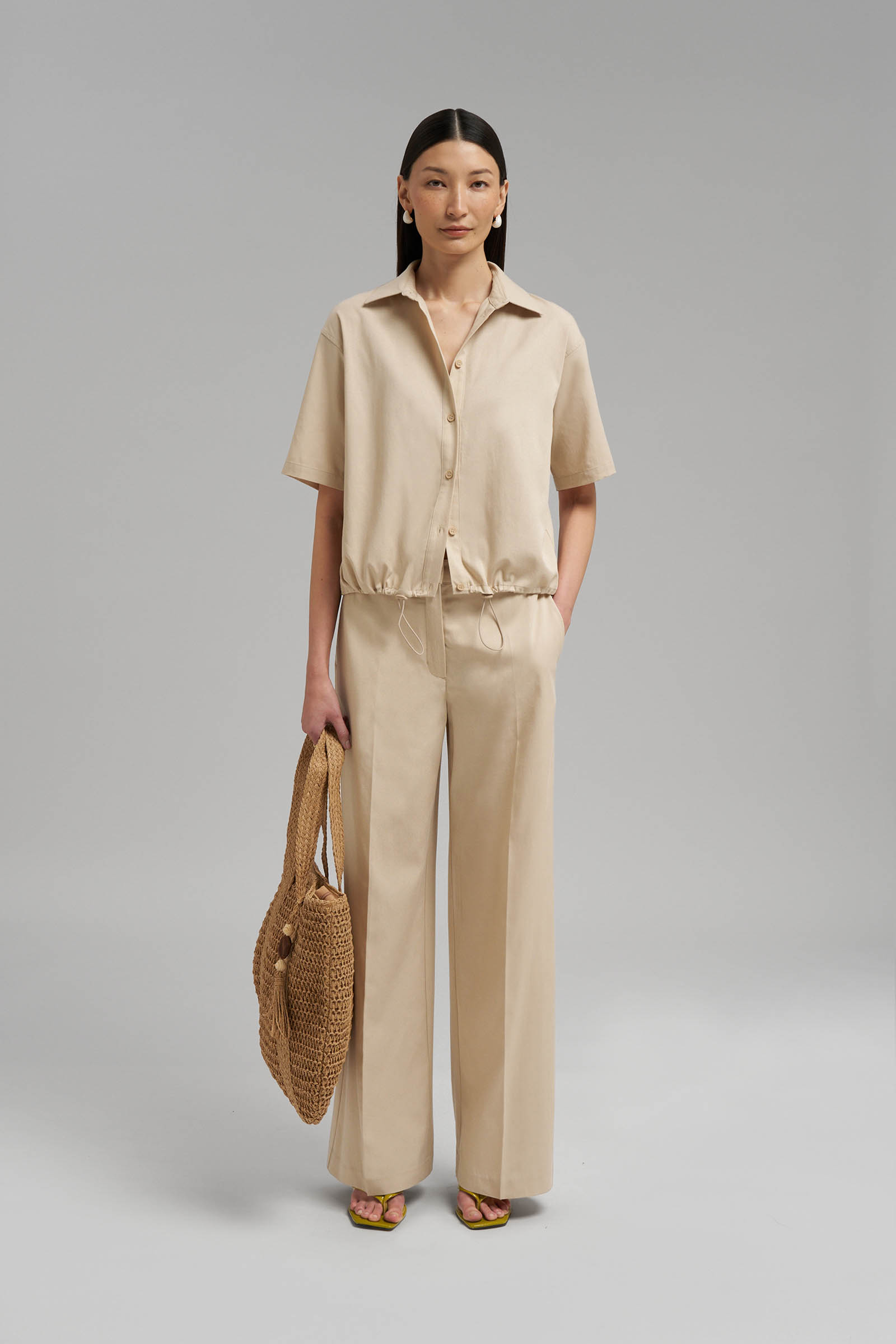 Блузка женская Finn Flare, бежевый, арт. FSG110197