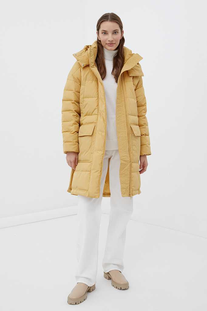 Утепленное пальто женское с капюшоном