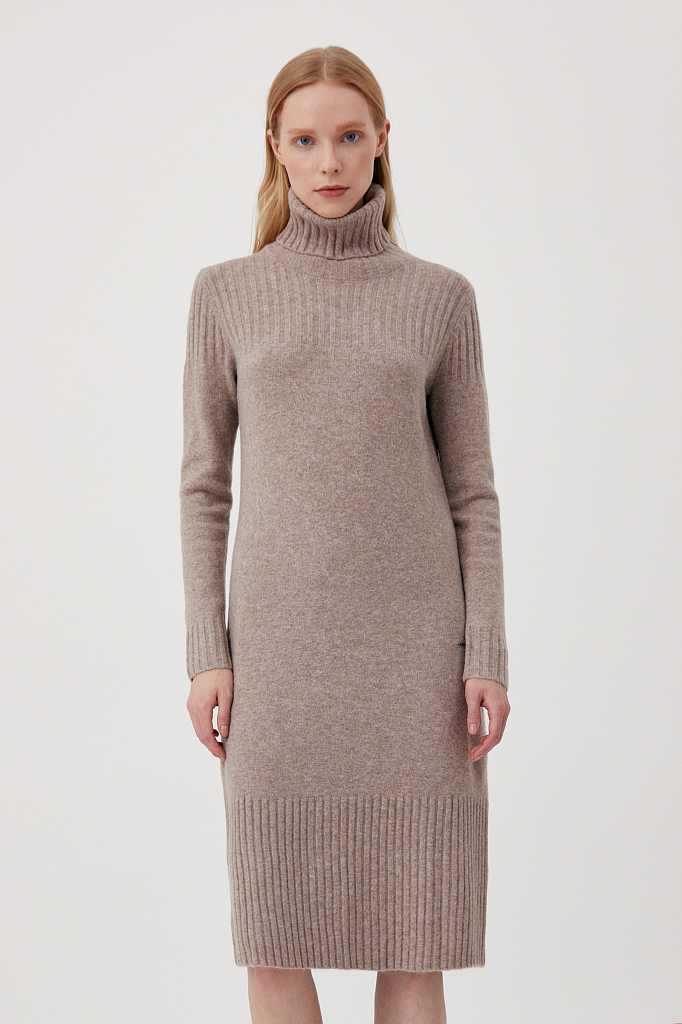 Новая коллекция уже на сайте! Порадуйте себя новыми образами.