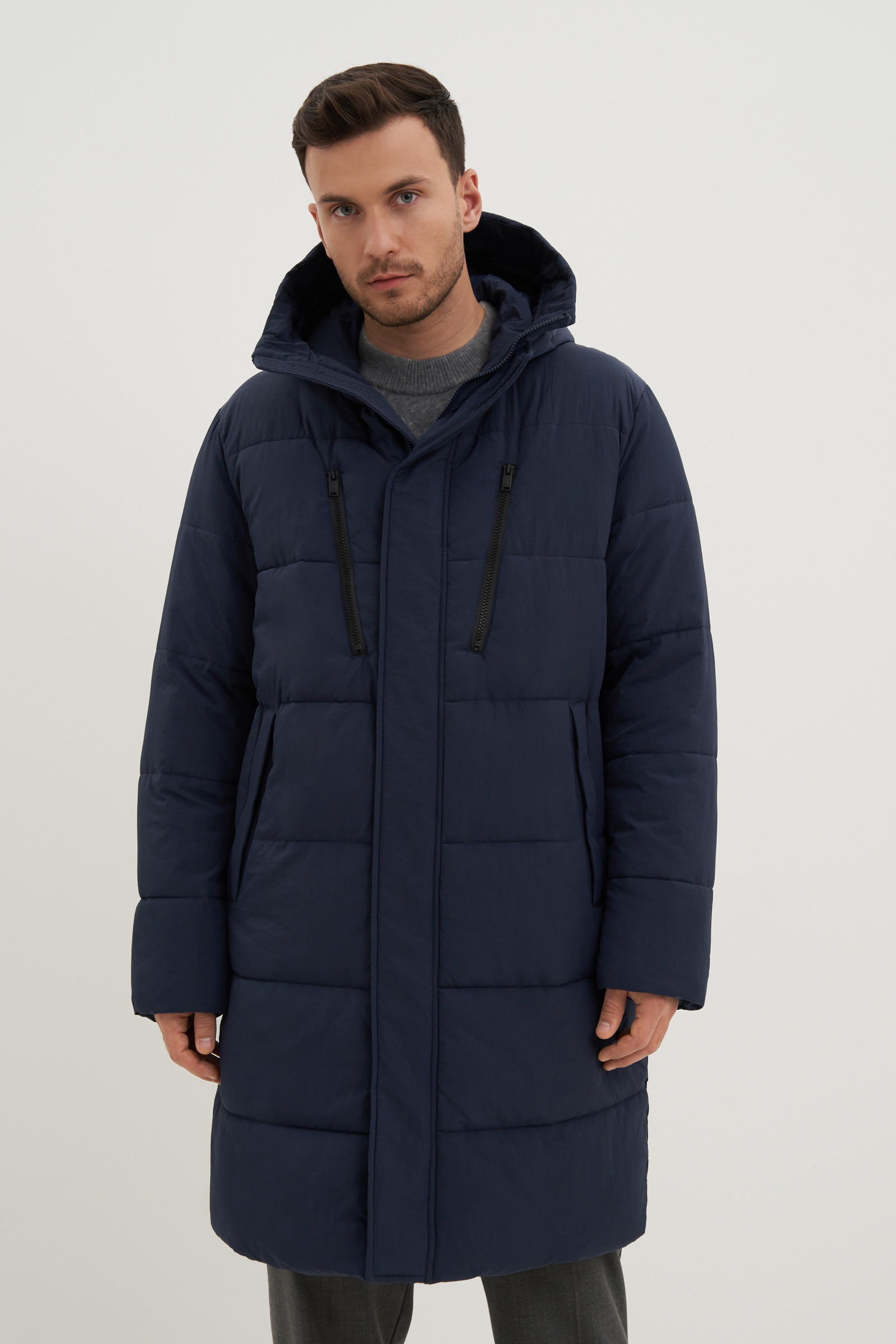 Стеганое утепленное пальто с капюшоном 9990₽