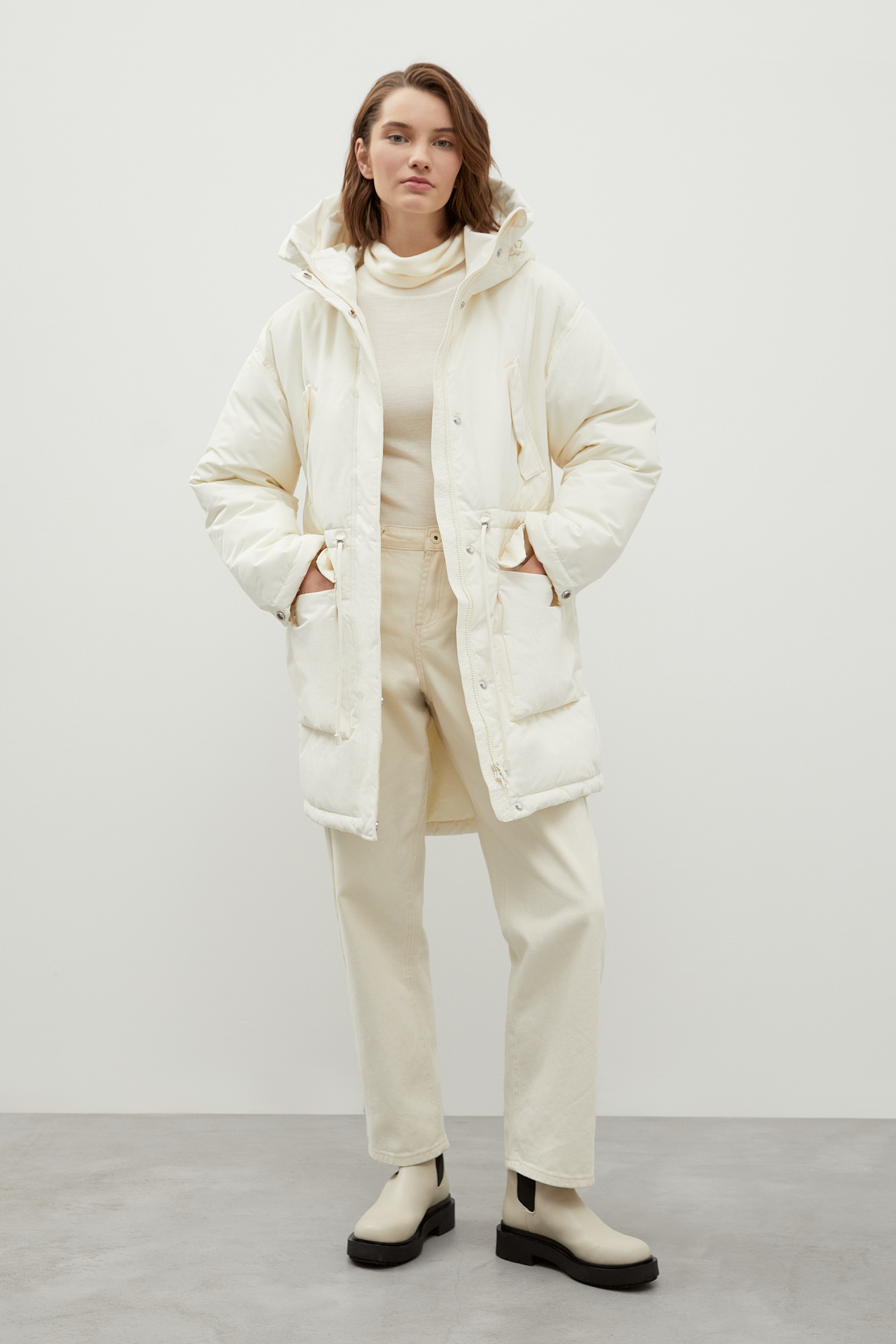 Утепленная парка с капюшоном