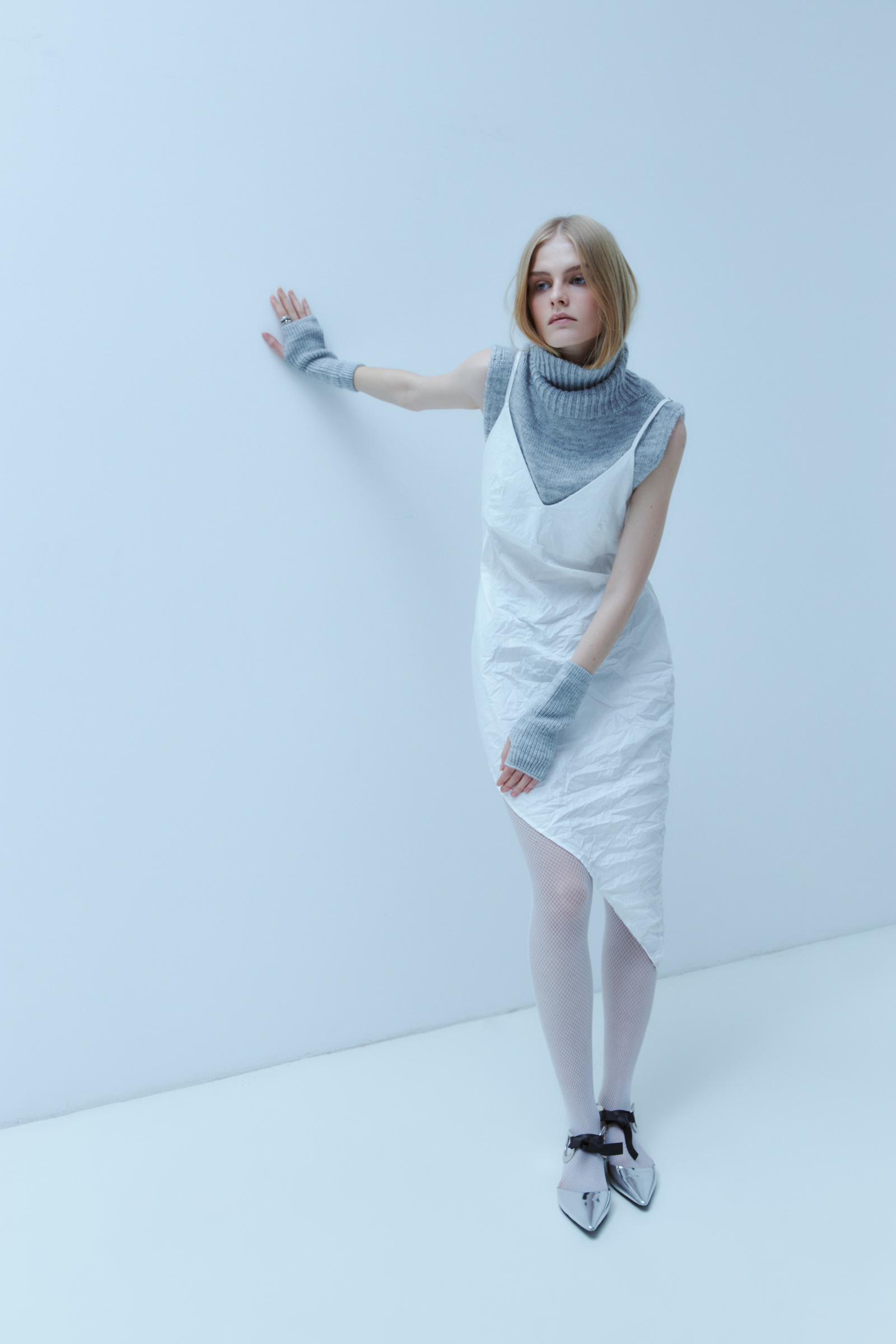 

Митенки с добавлением шерсти из капсулы Карины Нигай, 251 light silver melange, Митенки с добавлением шерсти из капсулы Карины Нигай