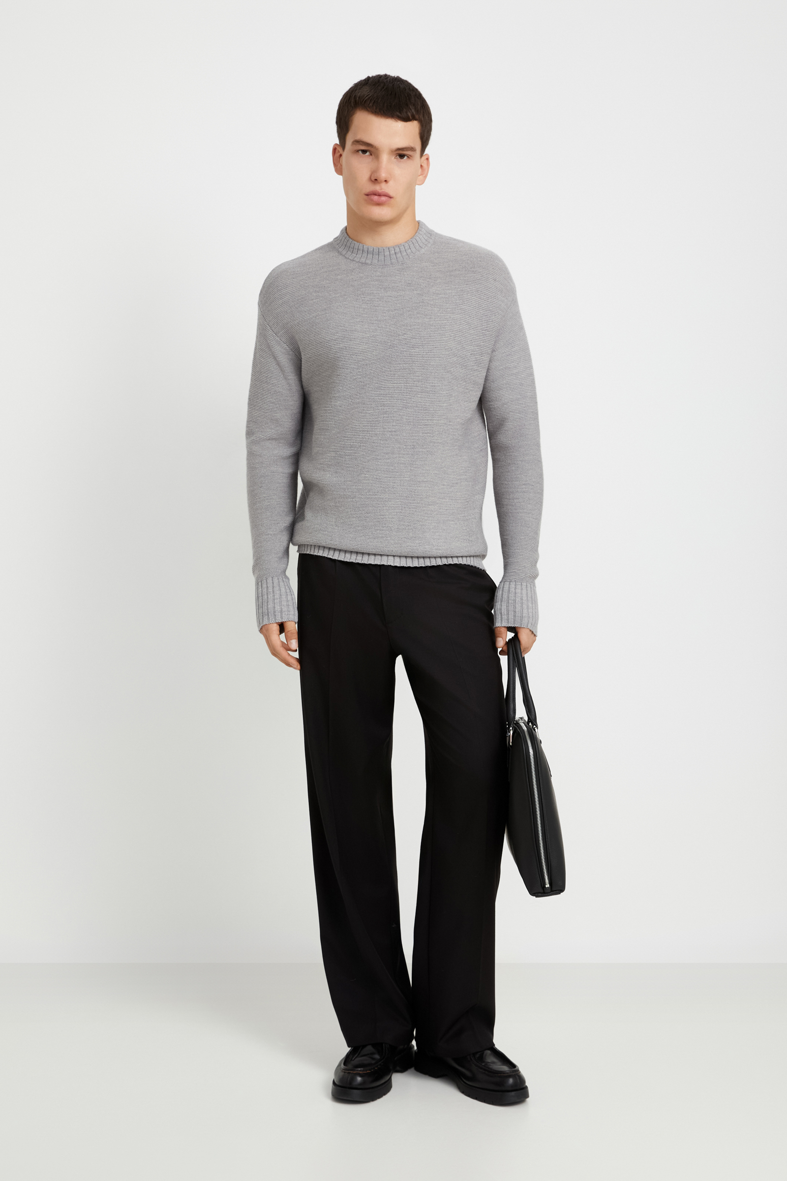 Джемпер прямого силуэта с шерстью