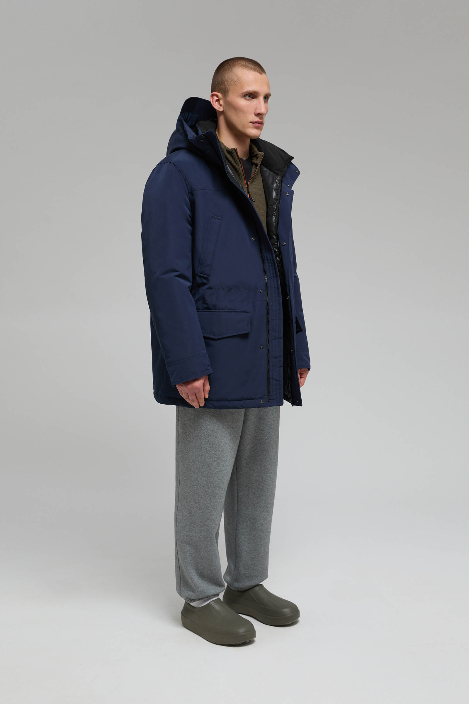 

Пуховое полупальто с накладными карманами и капюшоном, 101 cosmic blue, Пуховое полупальто с накладными карманами и капюшоном