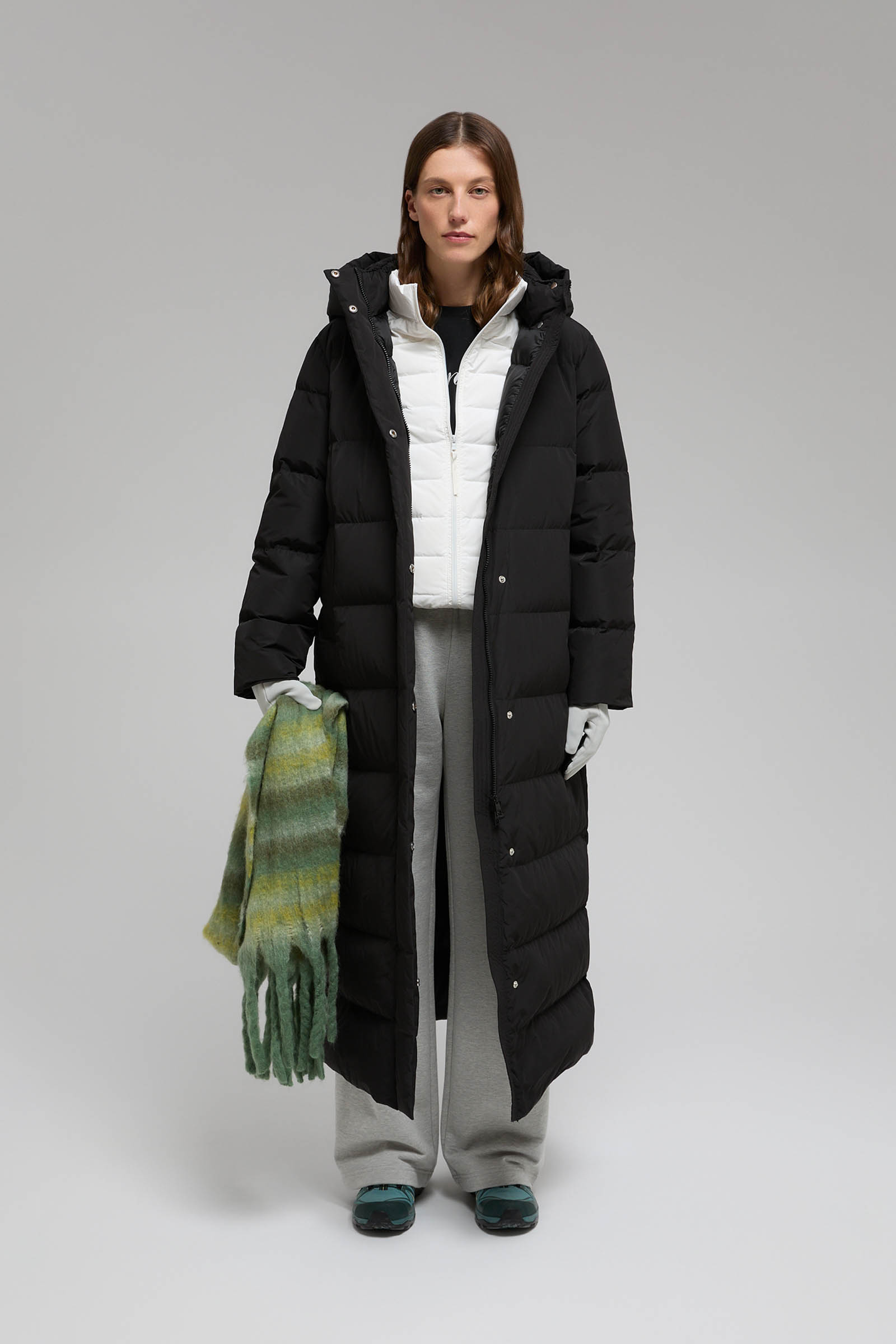 Пуховое пальто FINN FLARE прямого силуэта, черный, арт. FWE11093