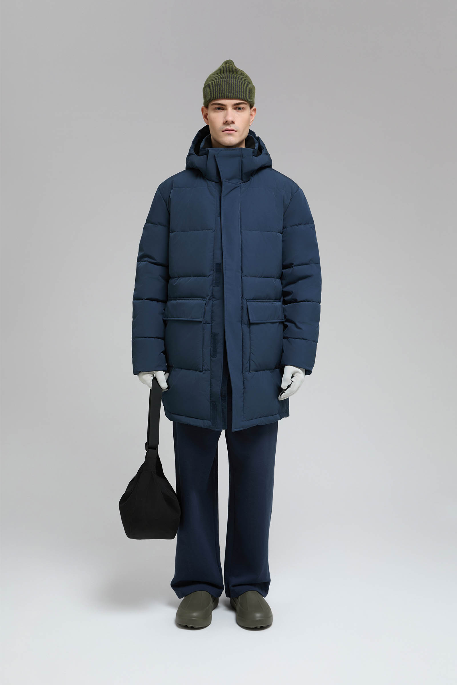 Утепленная куртка с капюшоном 20999₽