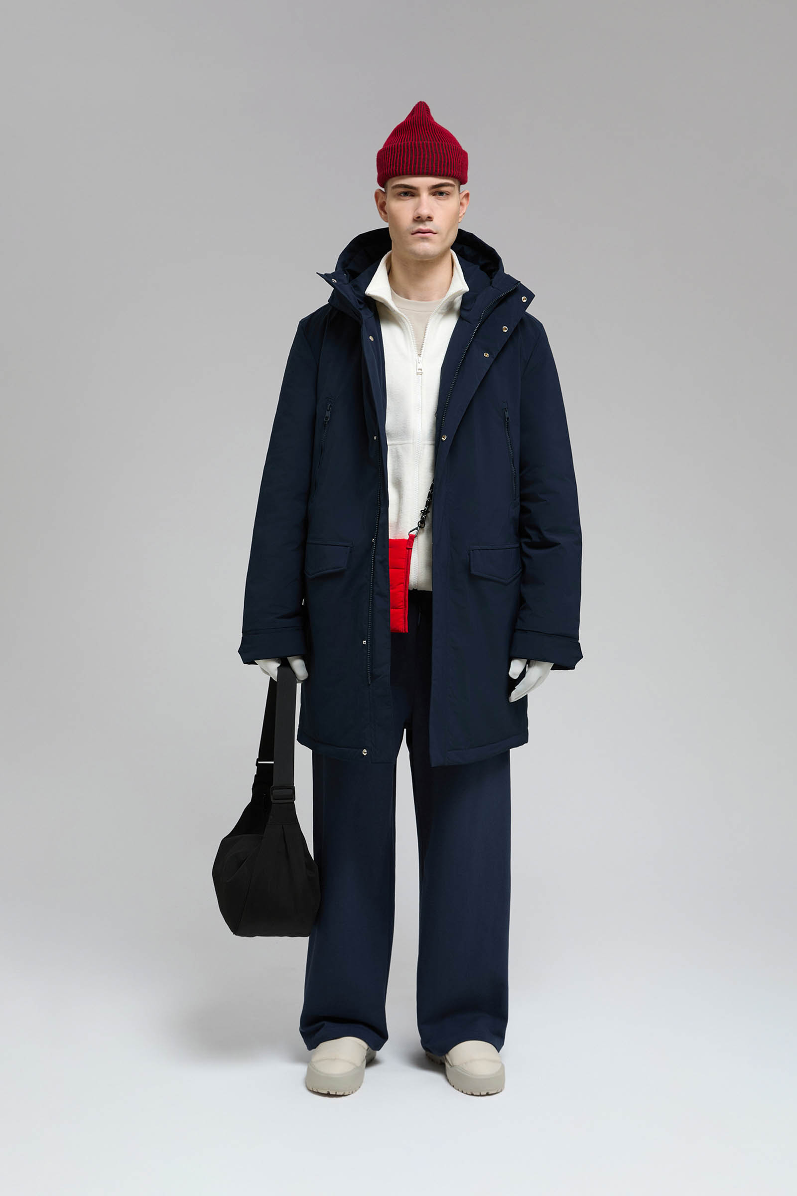 Утепленная парка с капюшоном 20999₽