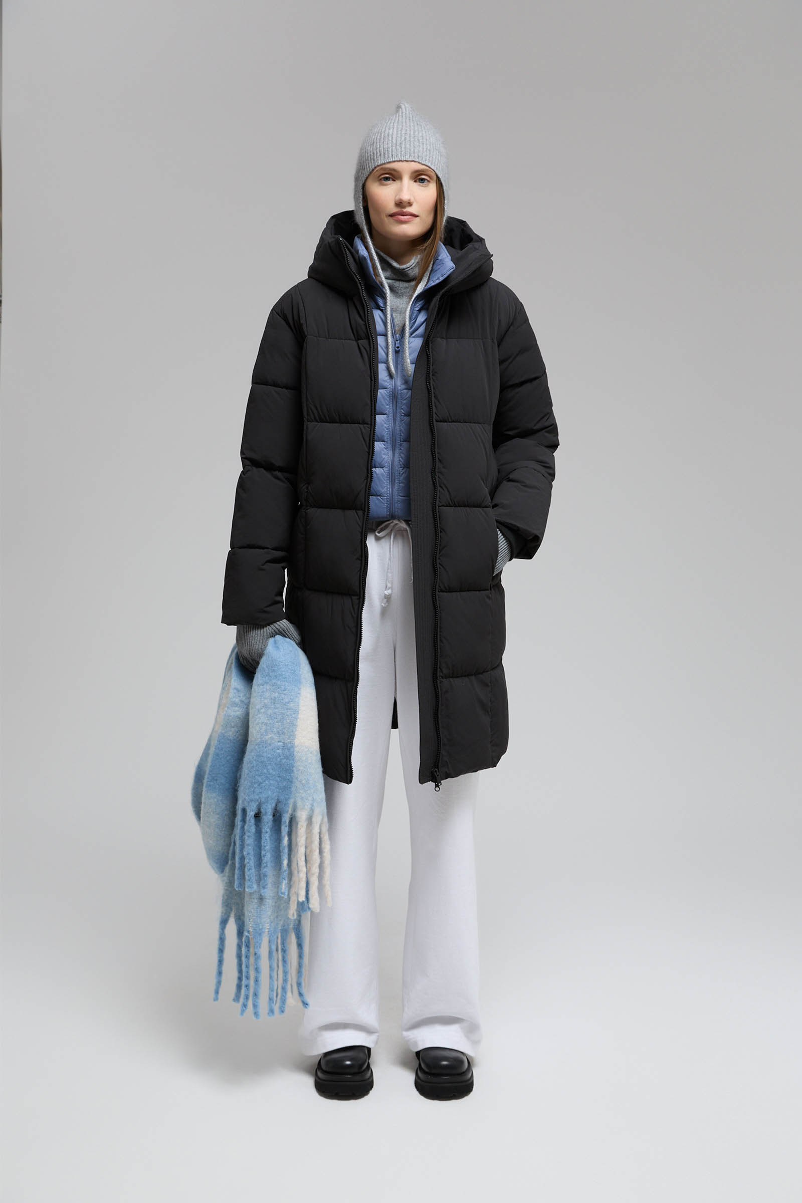 

Длинный пуховик с капюшоном, 200 black, Длинный пуховик с капюшоном