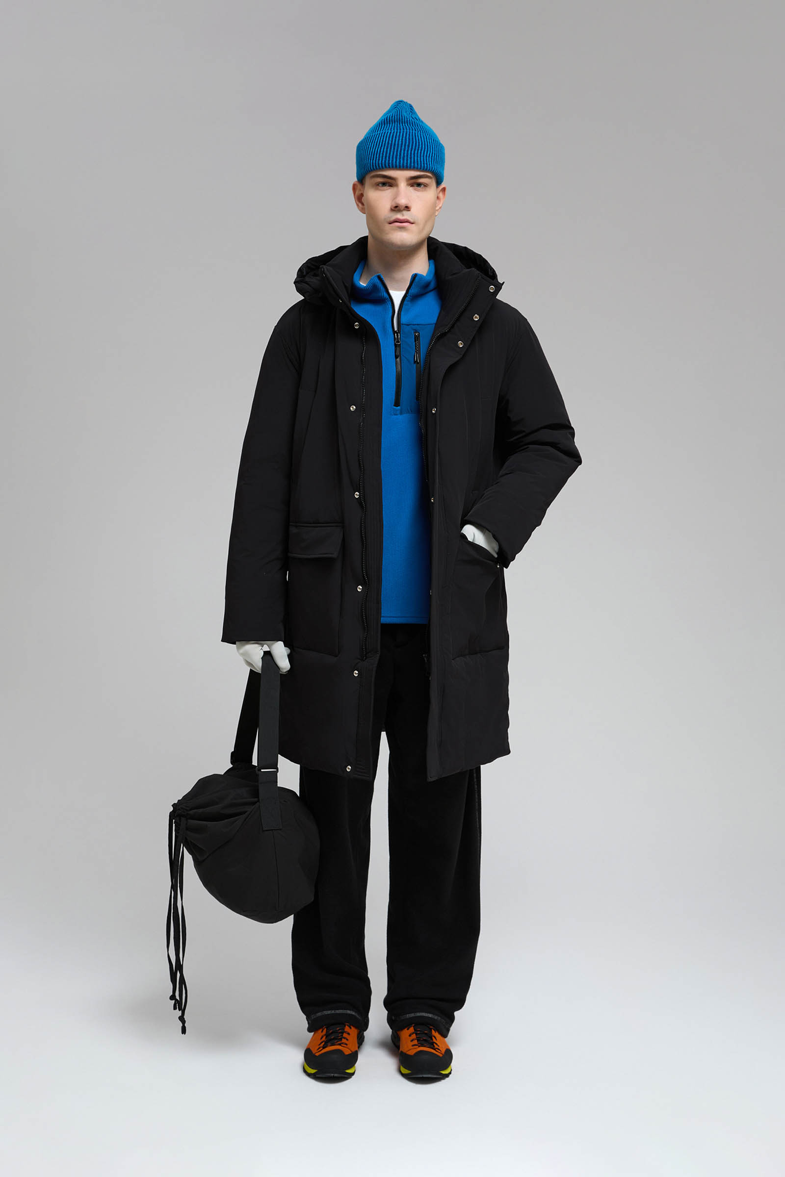 Утепленная парка с капюшоном 23099₽