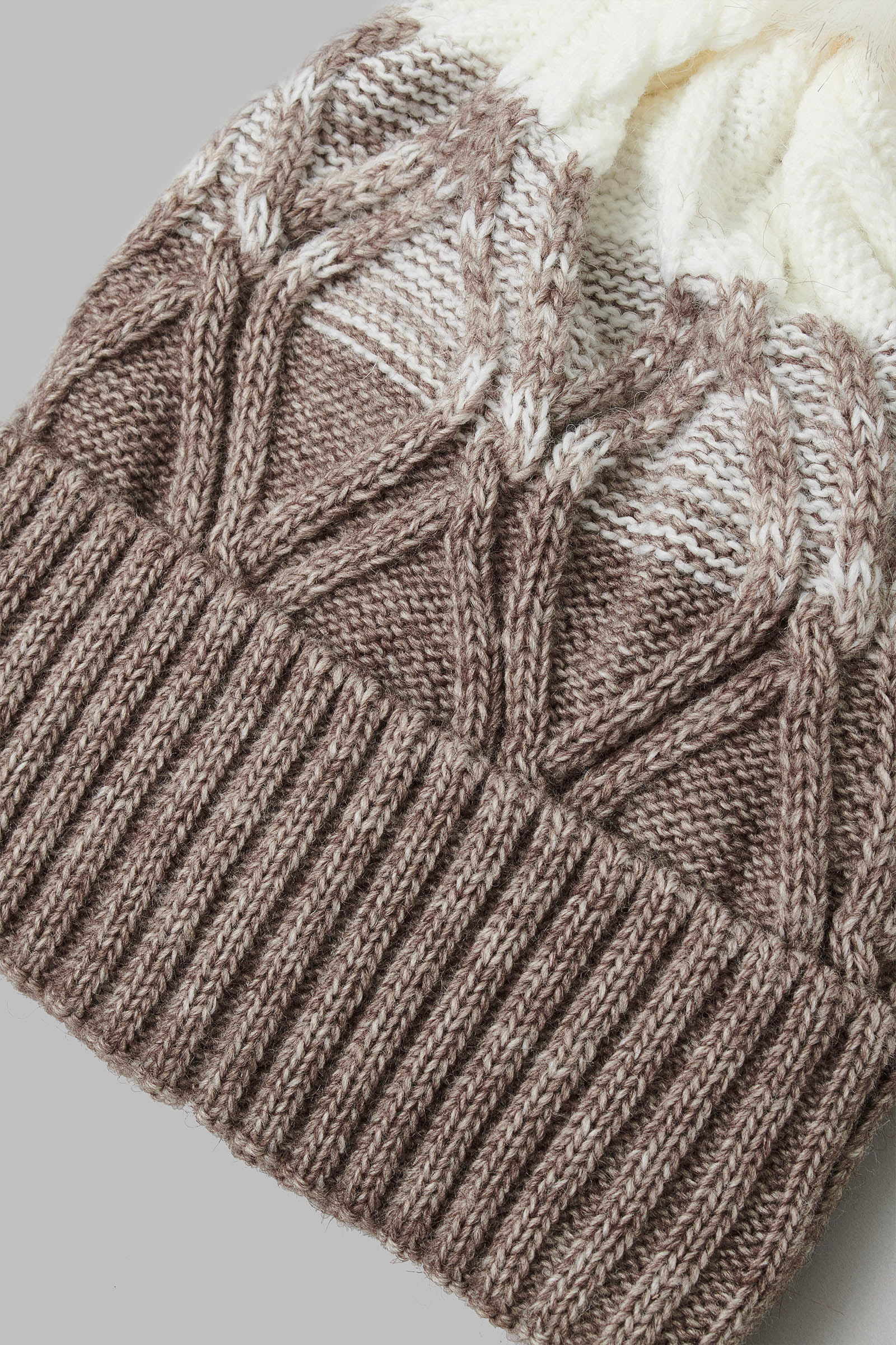 

Шапка женская, 651 mc burro, Шапка женская