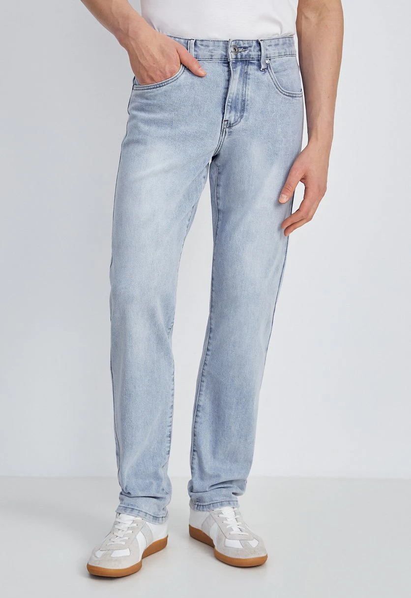 Джинсы tapered fit мужские, Модель B21-25009, Фото №1