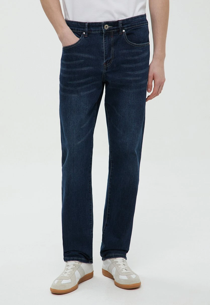 Джинсы tapered fit мужские Темно-cиний B21-25009Купить в интернет-магазине FINN FLARE, предосмотр фото №1 Джинсы tapered fit мужские, Модель B21-25009, Фото №1