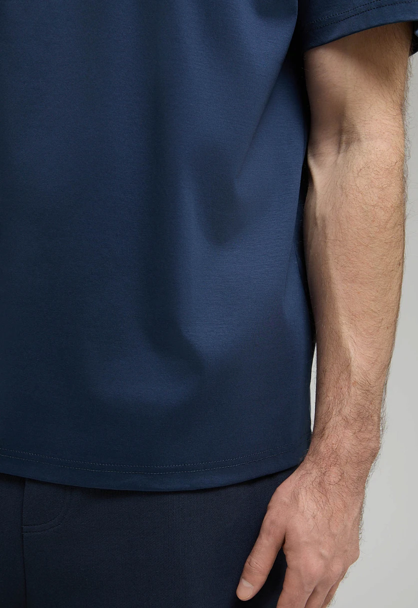 Футболка из хлопка прямого кроя Темно-cиний BAS-200121Купить в интернет-магазине FINN FLARE, предосмотр фото №4 Футболка из хлопка прямого кроя, Модель BAS-200121, Фото №4