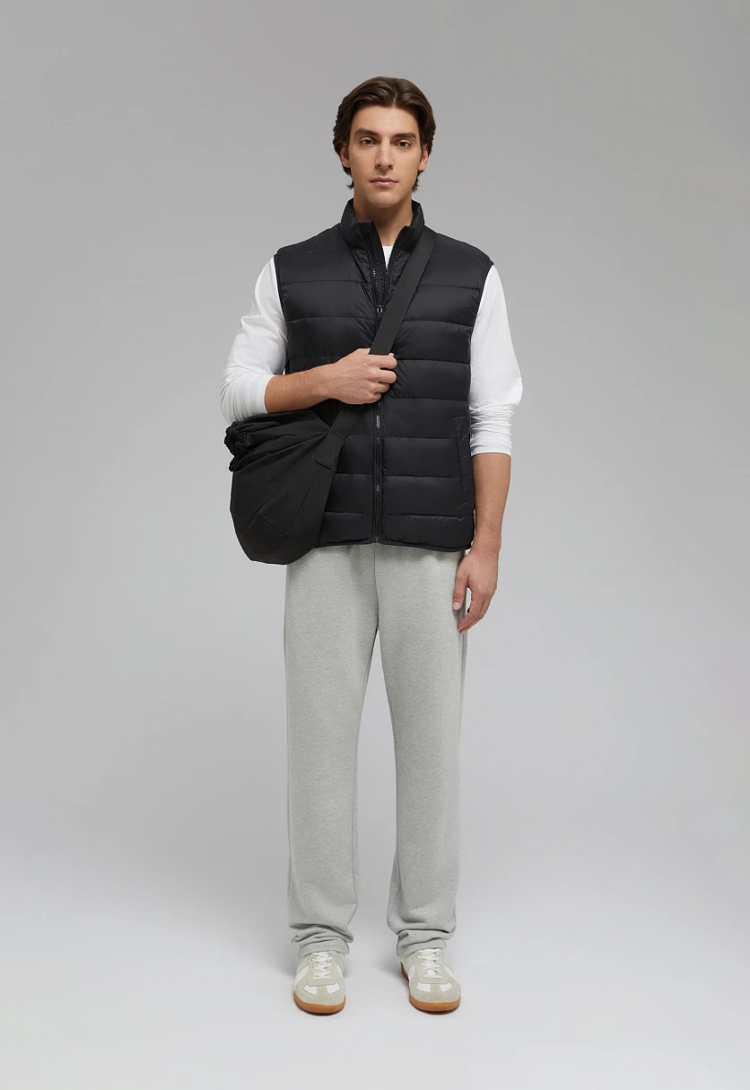 Стеганый пуховый жилет Черный BAS-20053Купить в интернет-магазине FINN FLARE, предосмотр фото №1 Стеганый пуховый жилет, Модель BAS-20053, Фото №1