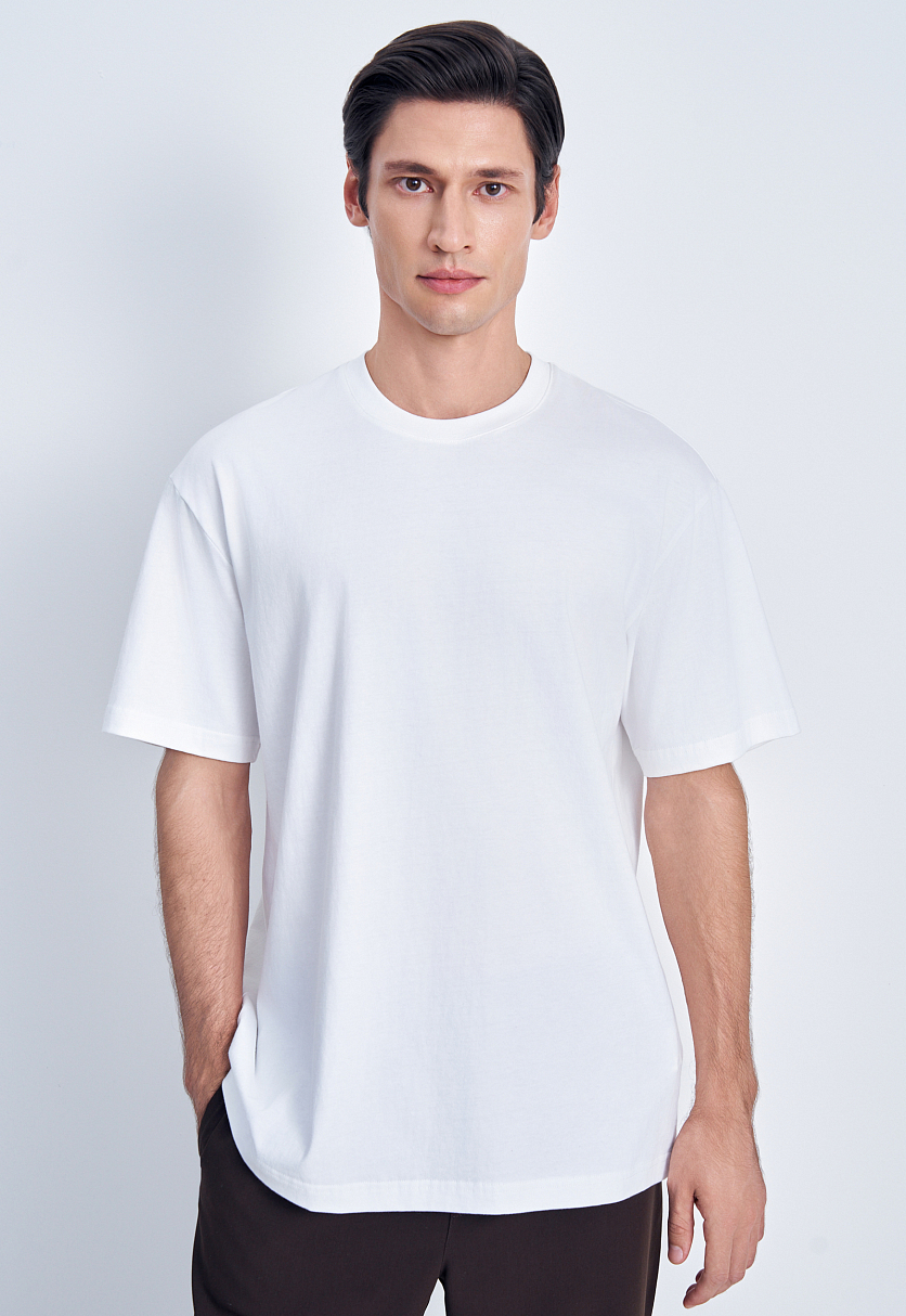 Базовая футболка из хлопка прямого силуэта Базовая футболка из хлопка прямого силуэта