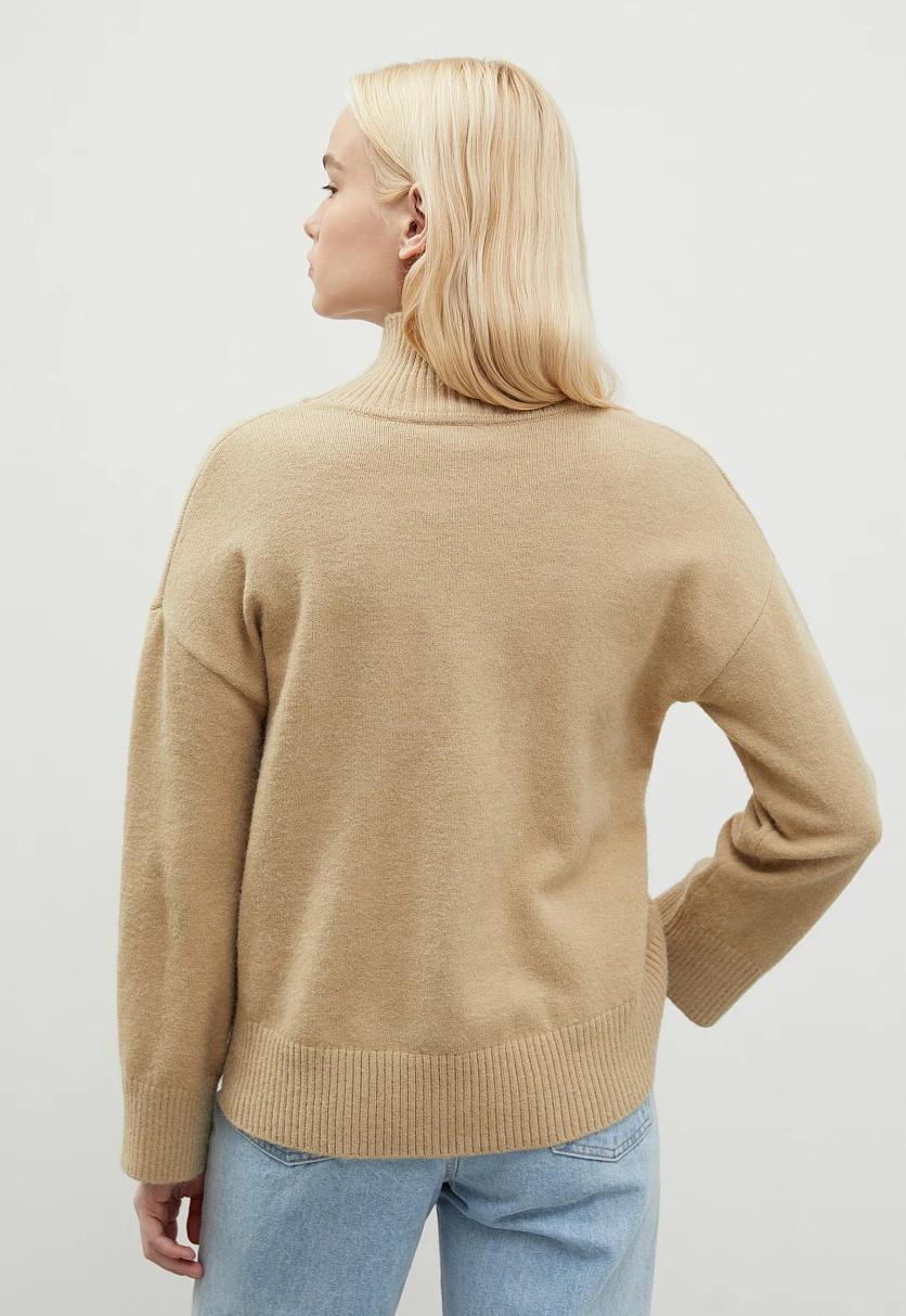 Базовый свитер oversize силуэта, Модель BAS-10132, Фото №5