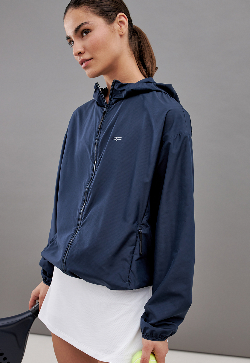 Ветровка с капюшоном из капсулы Sport Ветровка с капюшоном из капсулы Sport